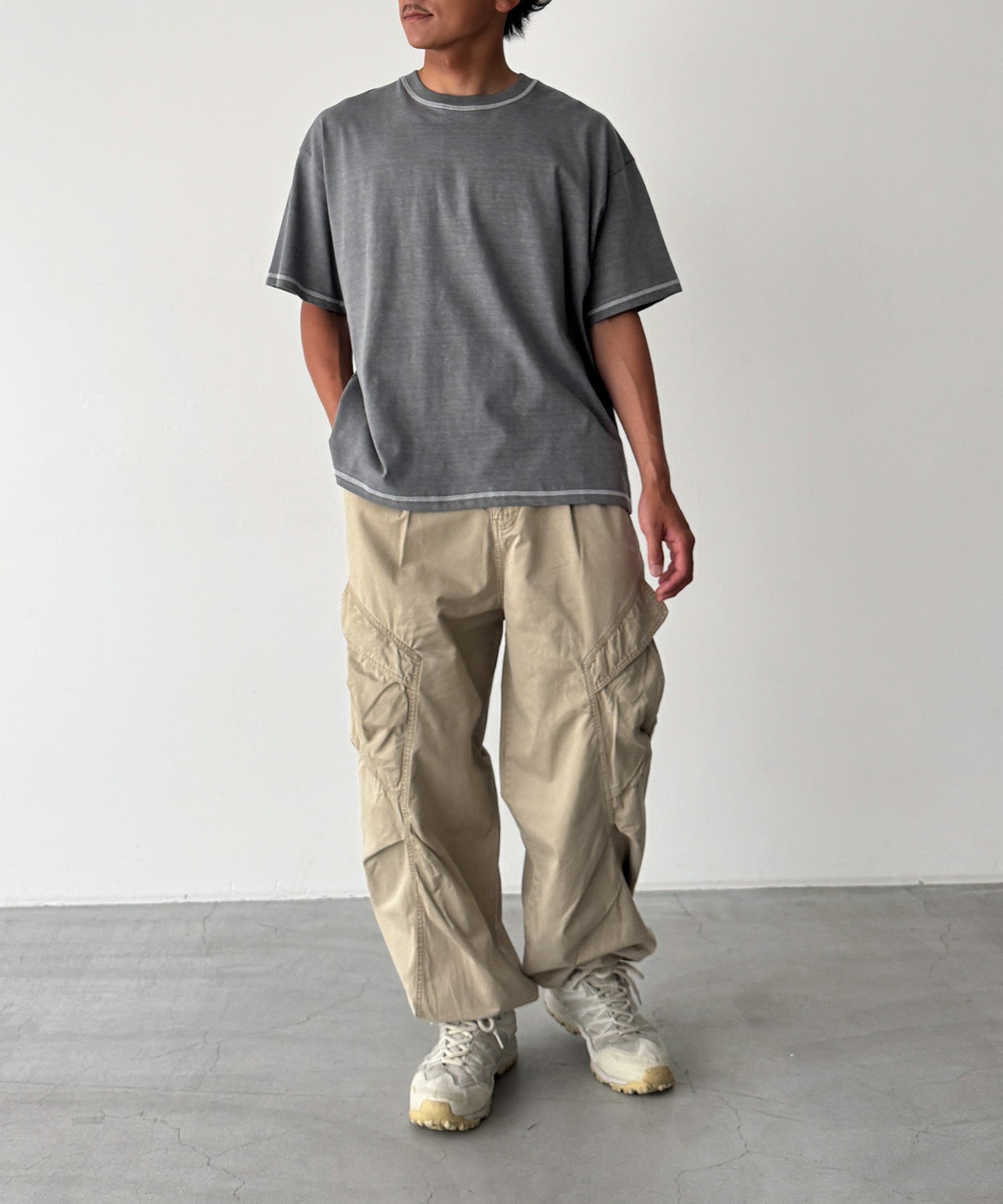 ステッチTシャツ