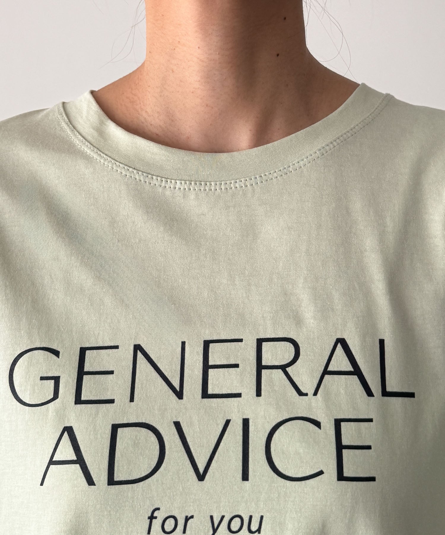 "GENERAL ADVICE"Tシャツ