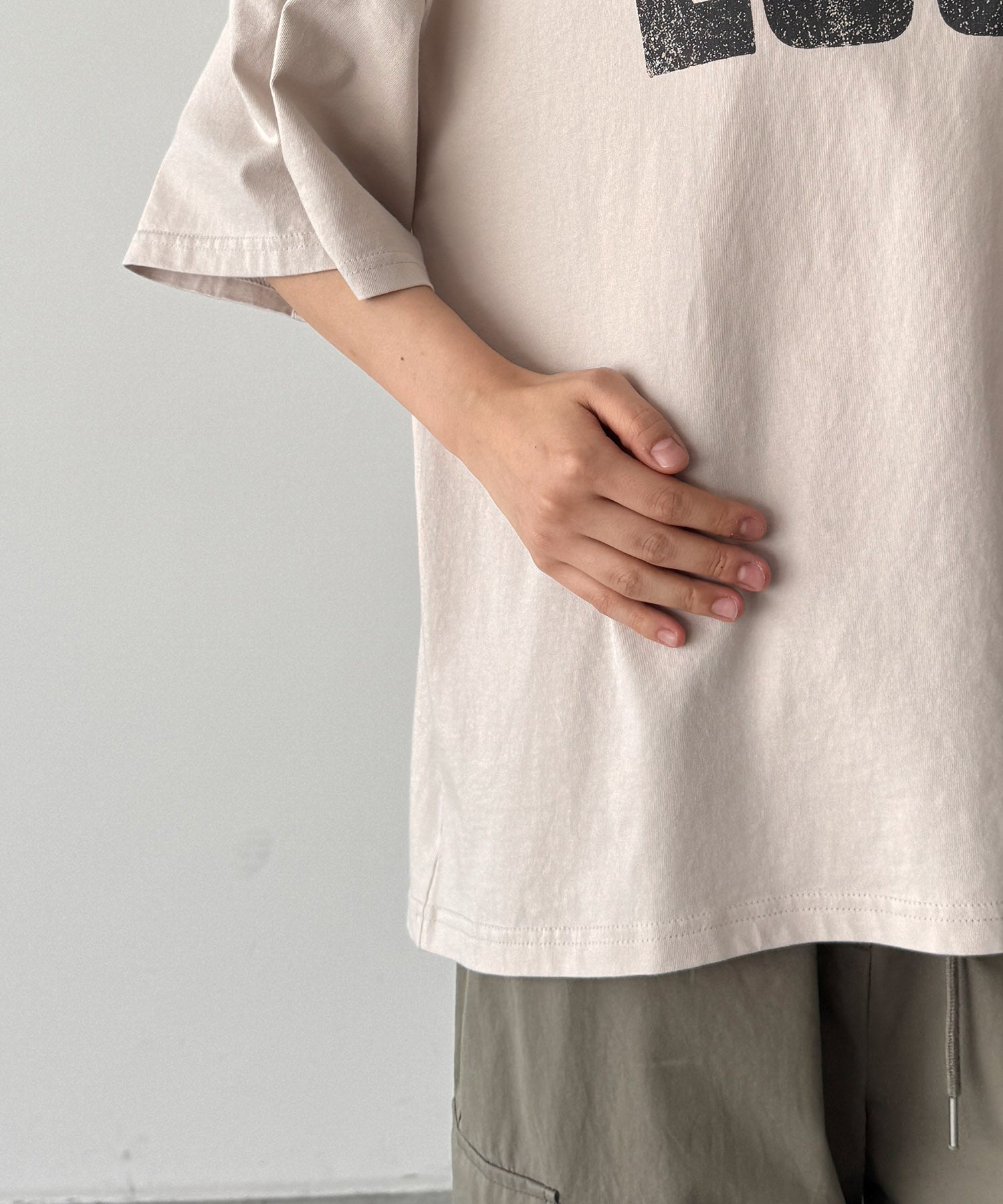 "LOSE"Tシャツ