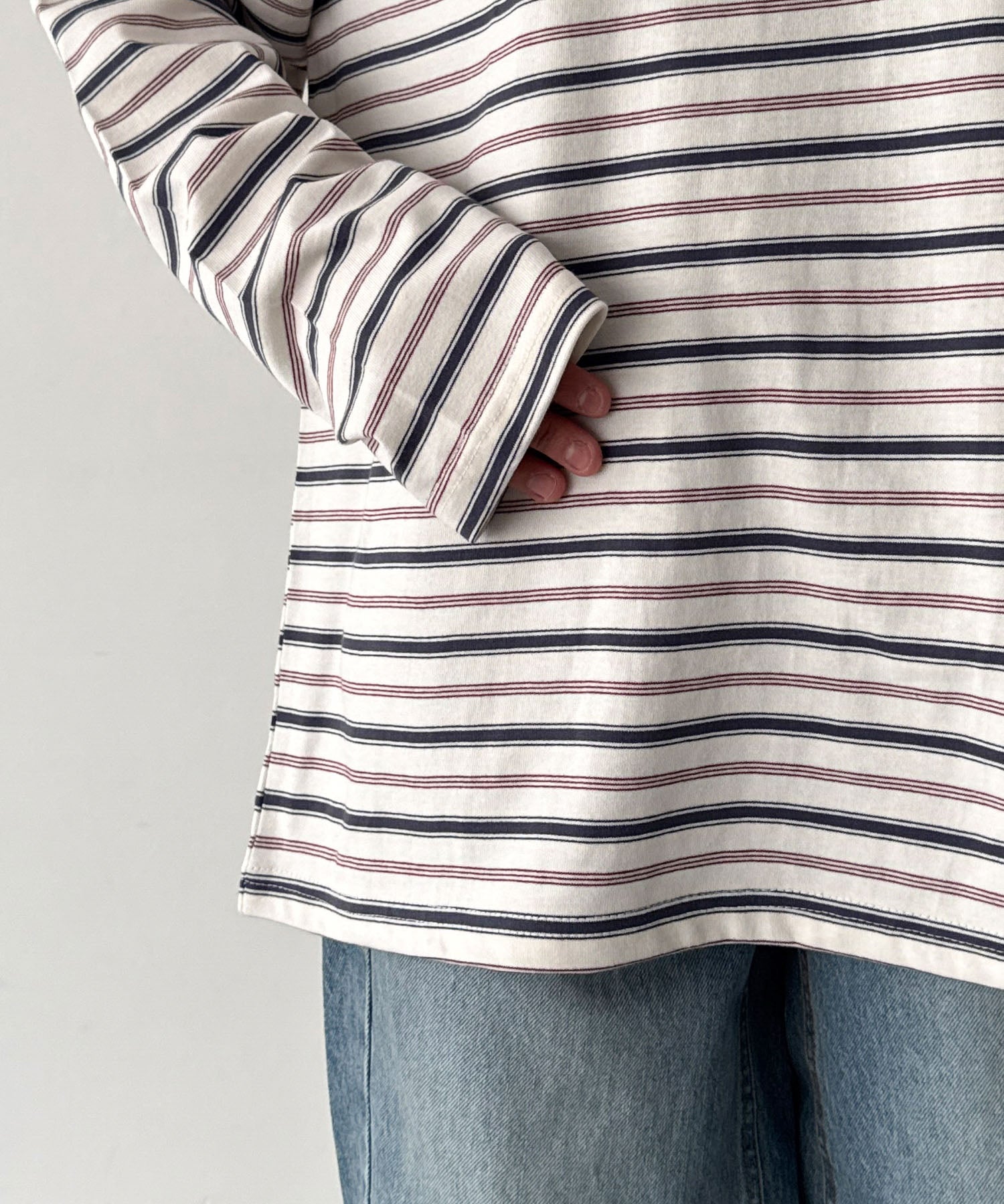 胸刺繍ボーダーロンT