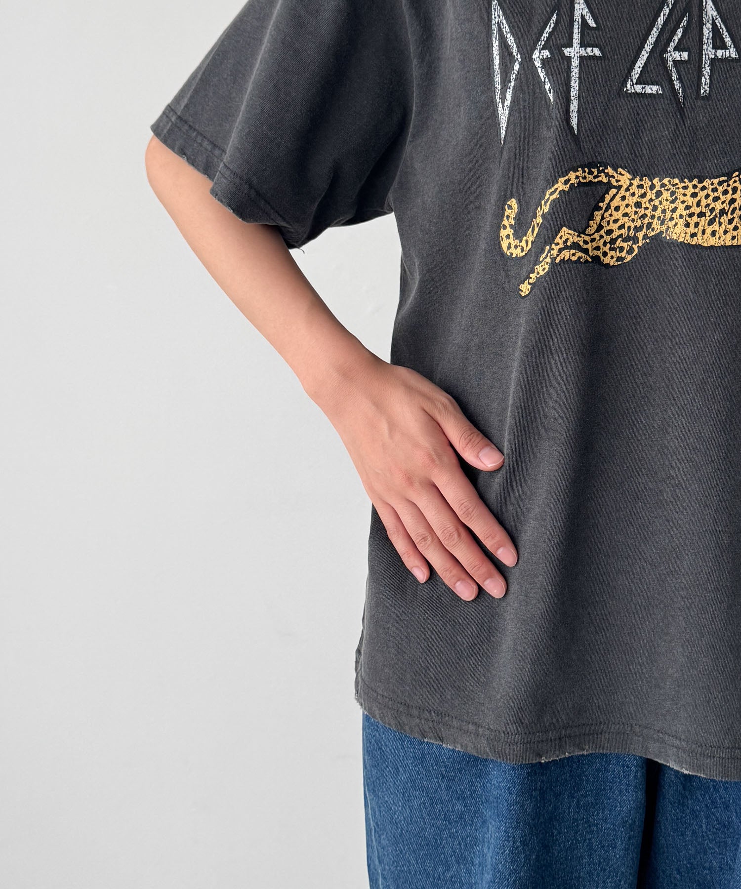 レオパードTシャツ