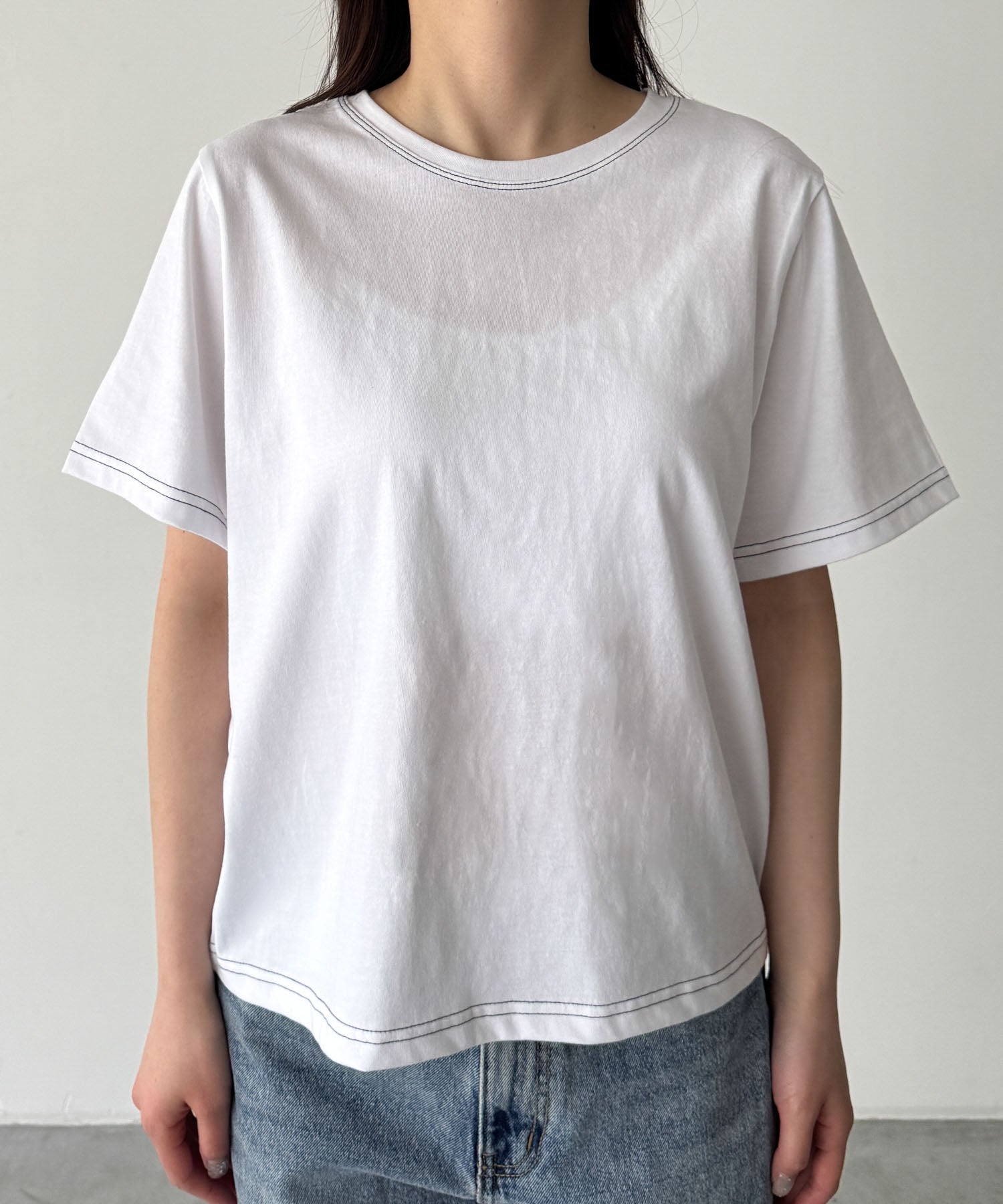 "SEE"ステッチTシャツ