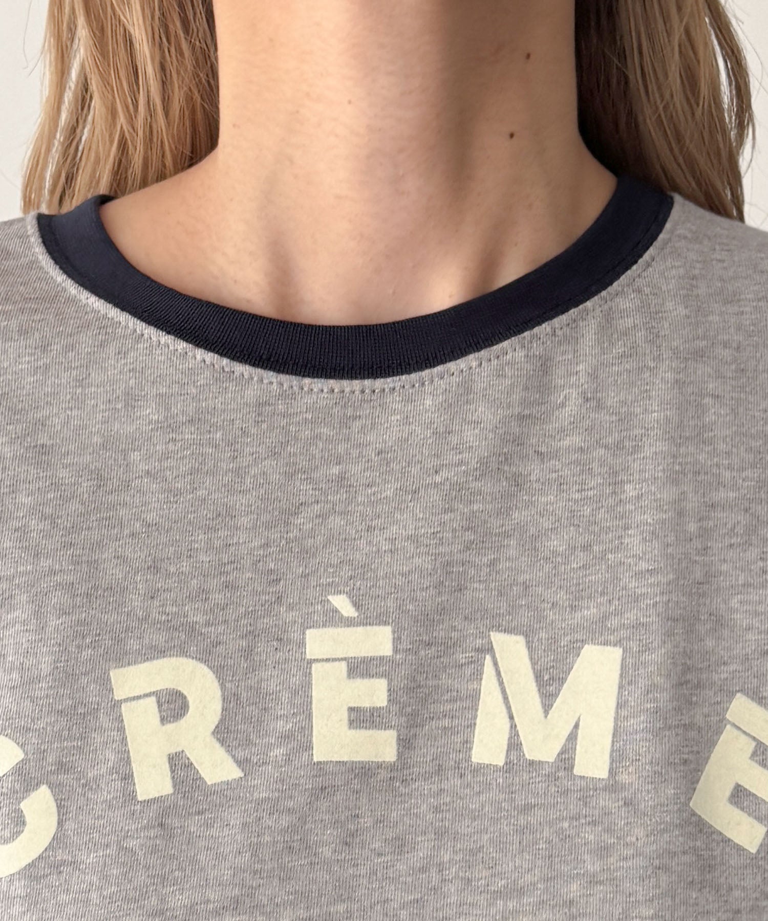 "CREME DELE"リンガーTシャツ