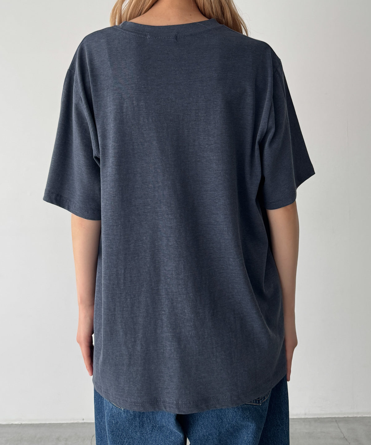 "EVERYDAY"Tシャツ