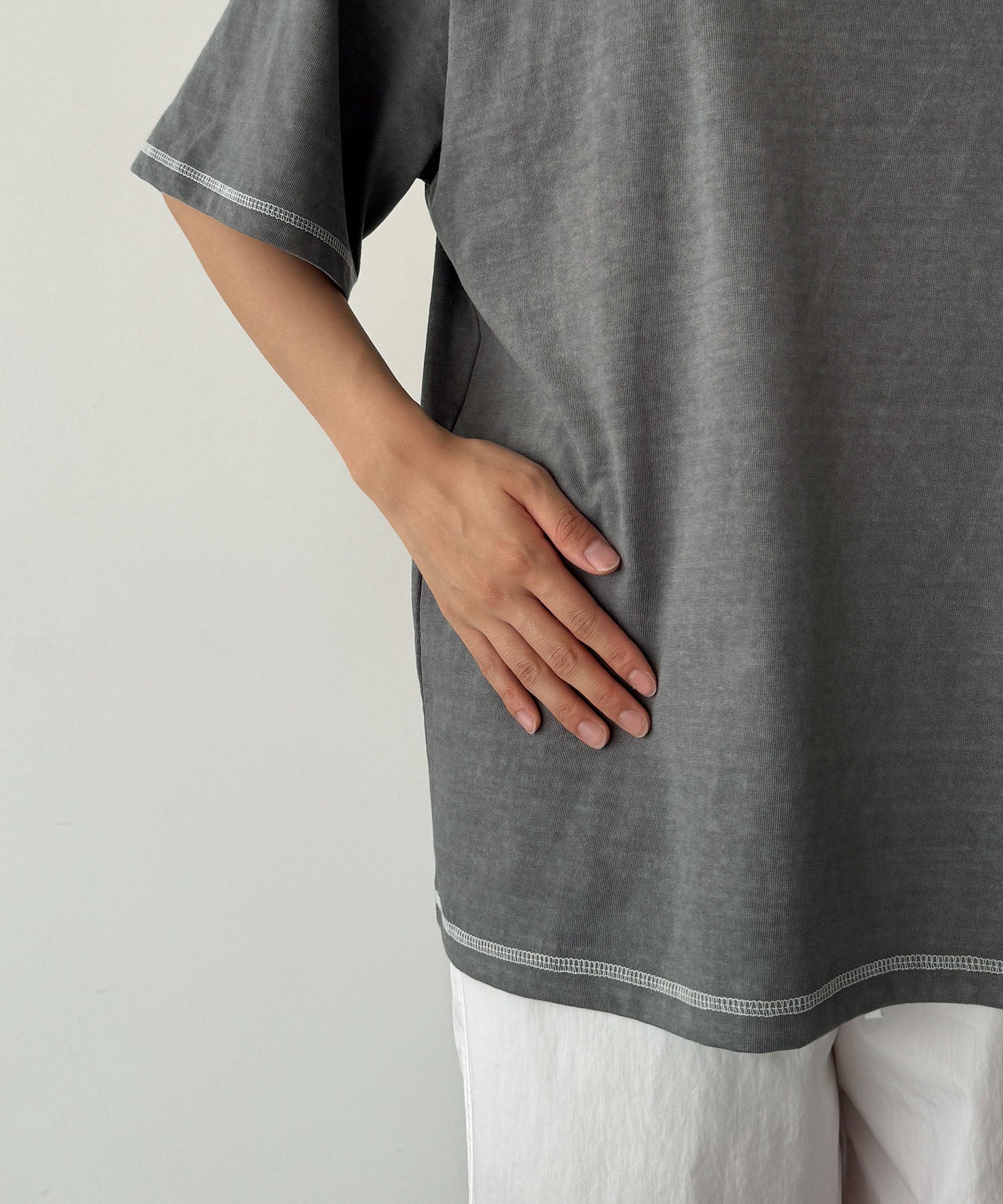 ステッチTシャツ