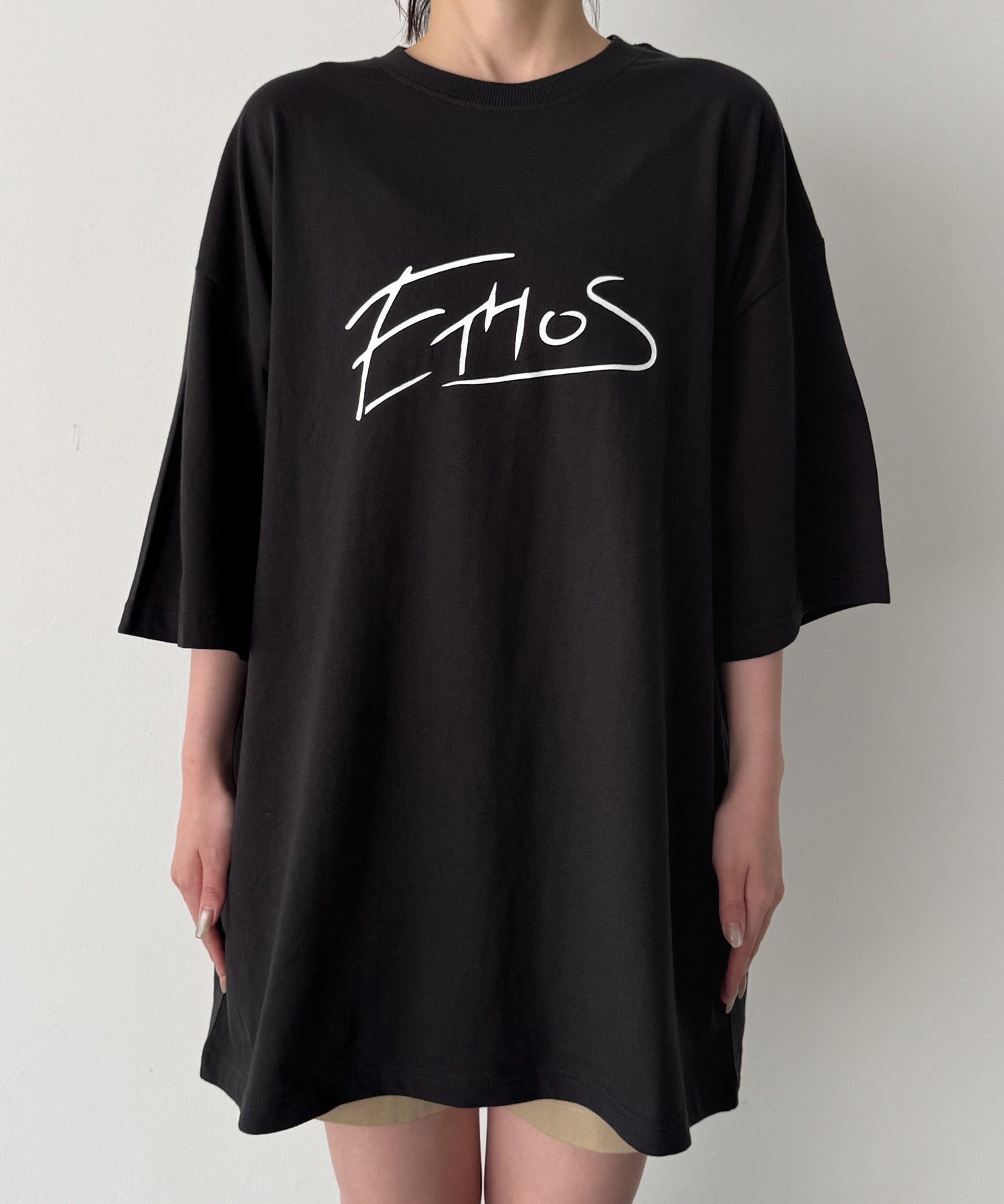 "ETHOS"Tシャツ