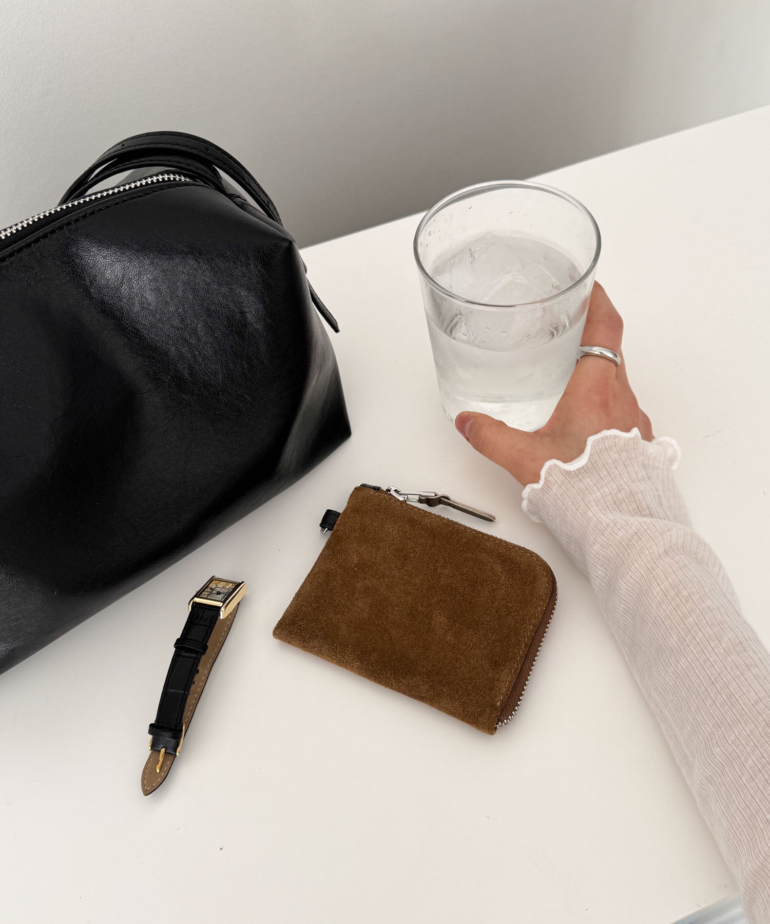 スウェードミニウォレット