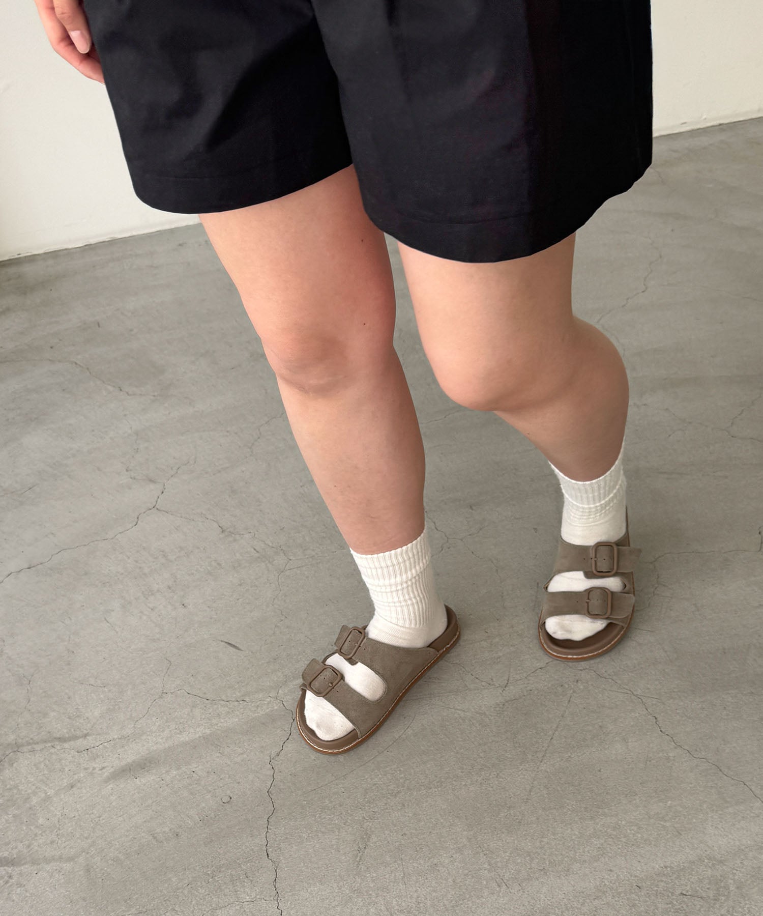 ダブルベルトスリッパ