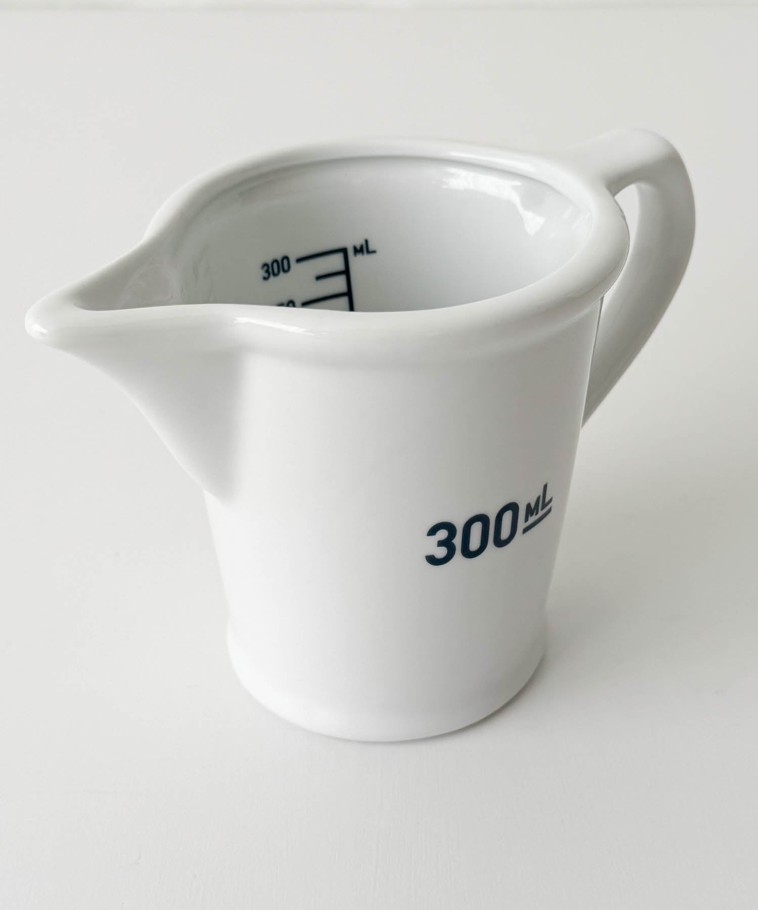 PORCELAIN JUG 300ml/ポーセリンジャグ/M-0668-300