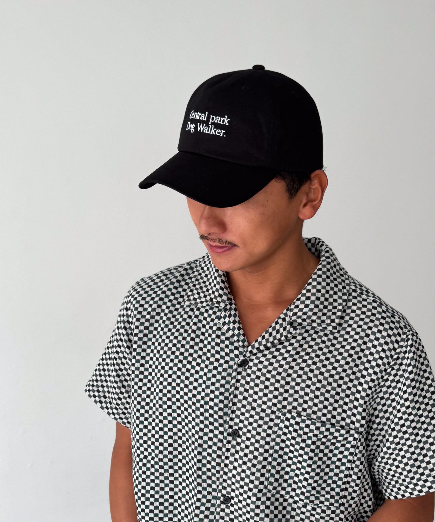 "Dog Walker"ロゴCAP