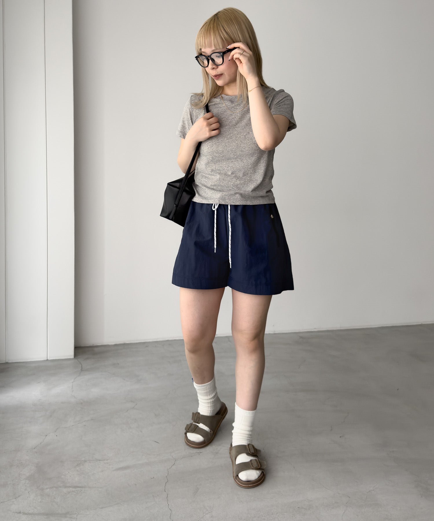 ドローストリングナイロンショートパンツ