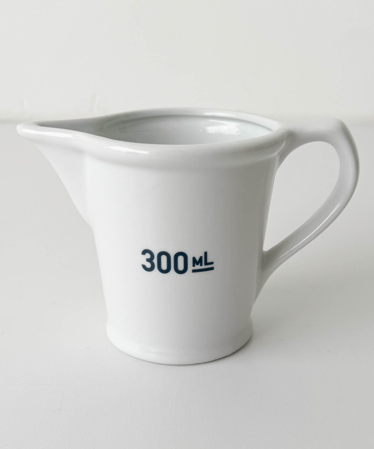 PORCELAIN JUG 300ml/ポーセリンジャグ/M-0668-300