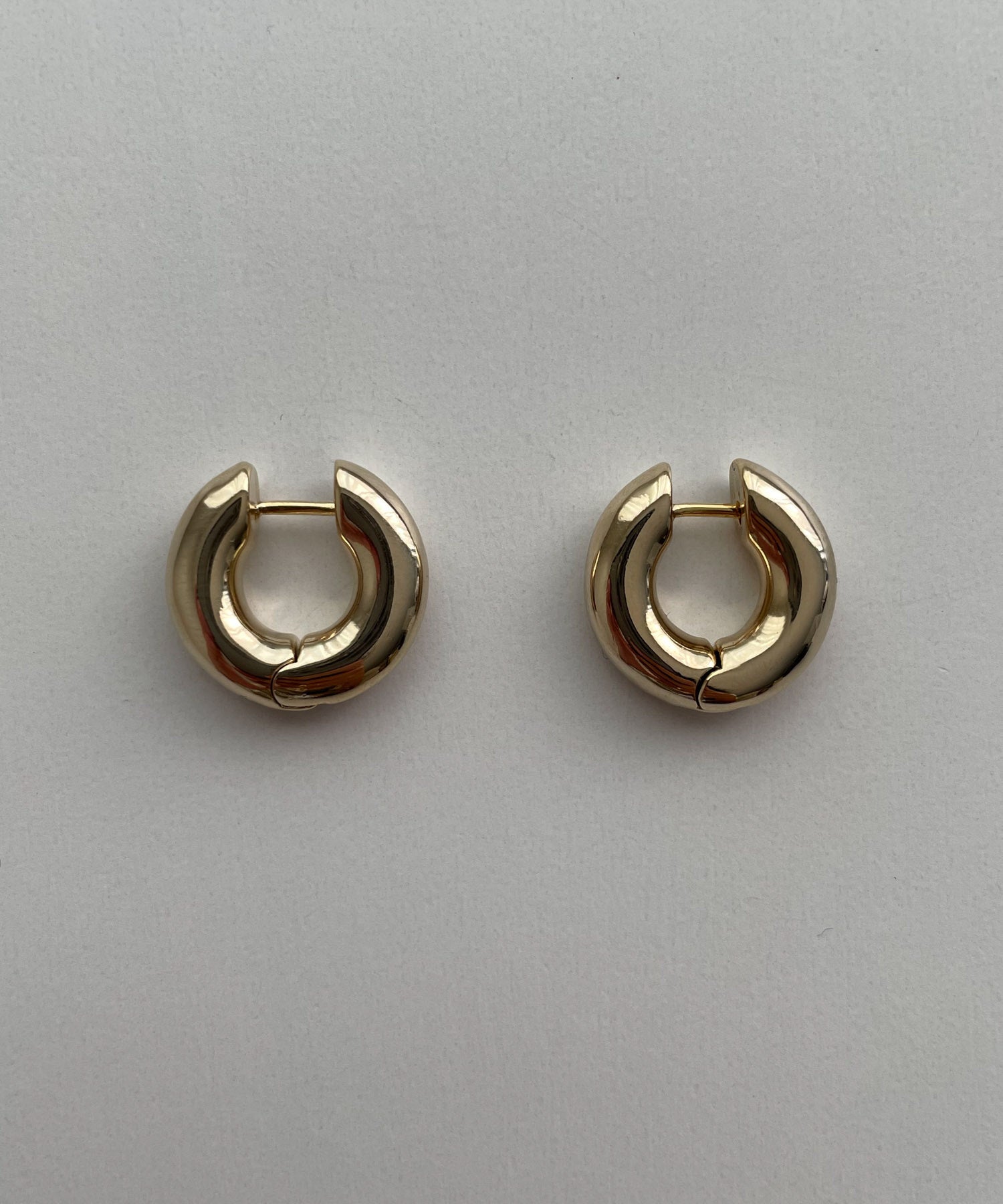 チャンキーフープピアス