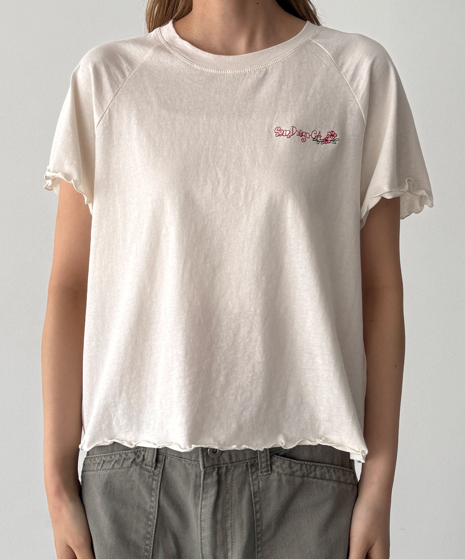 刺繍ラグランメローTシャツ