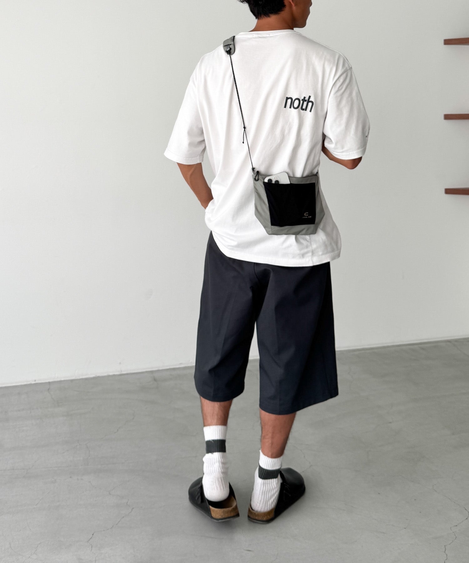 ナイロンメッシュサコッシュ