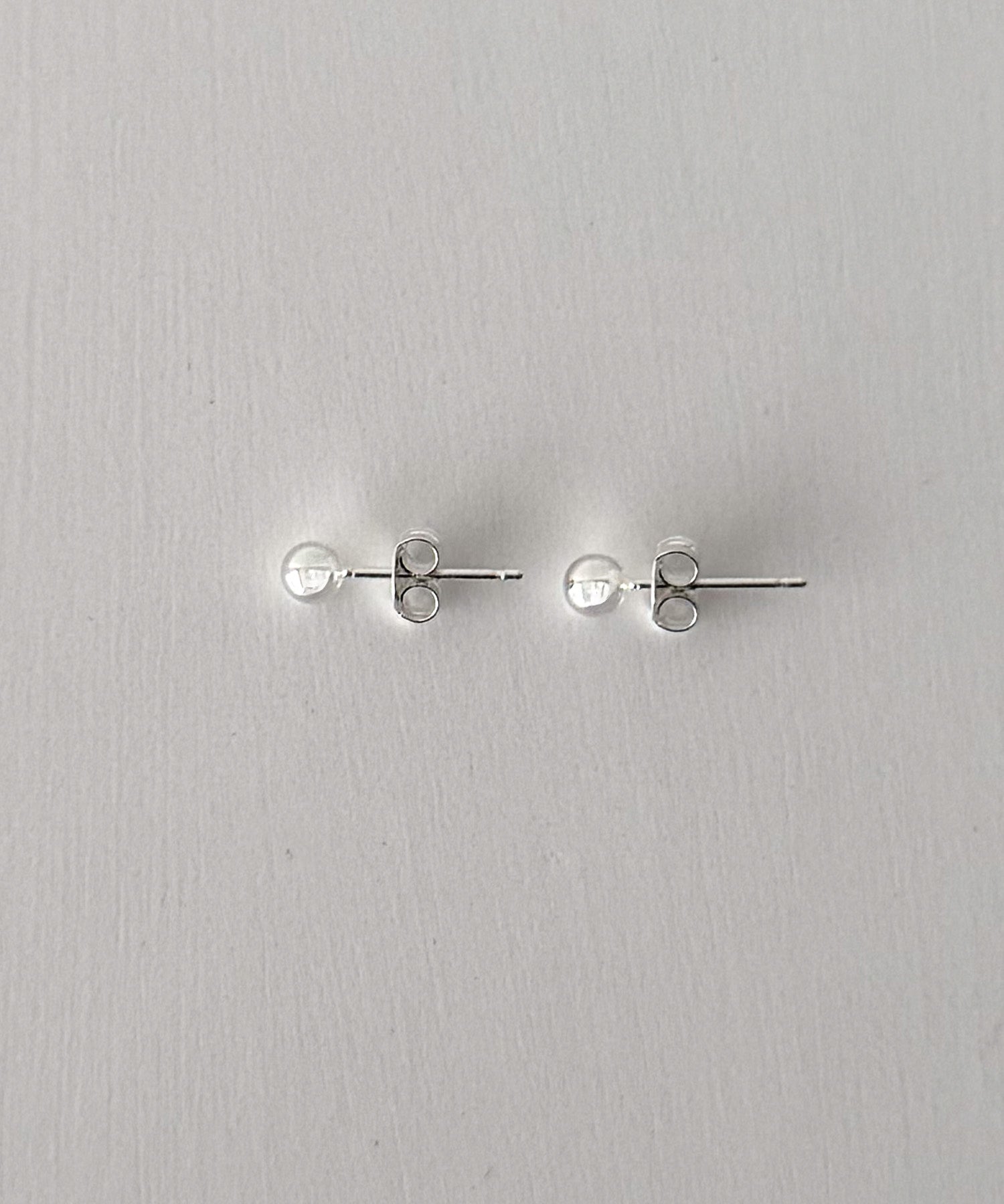 【Silver925】プチボールピアス