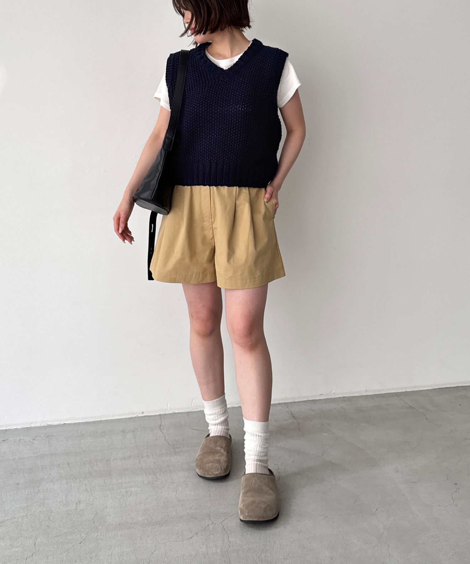 ダブルタックショートパンツ