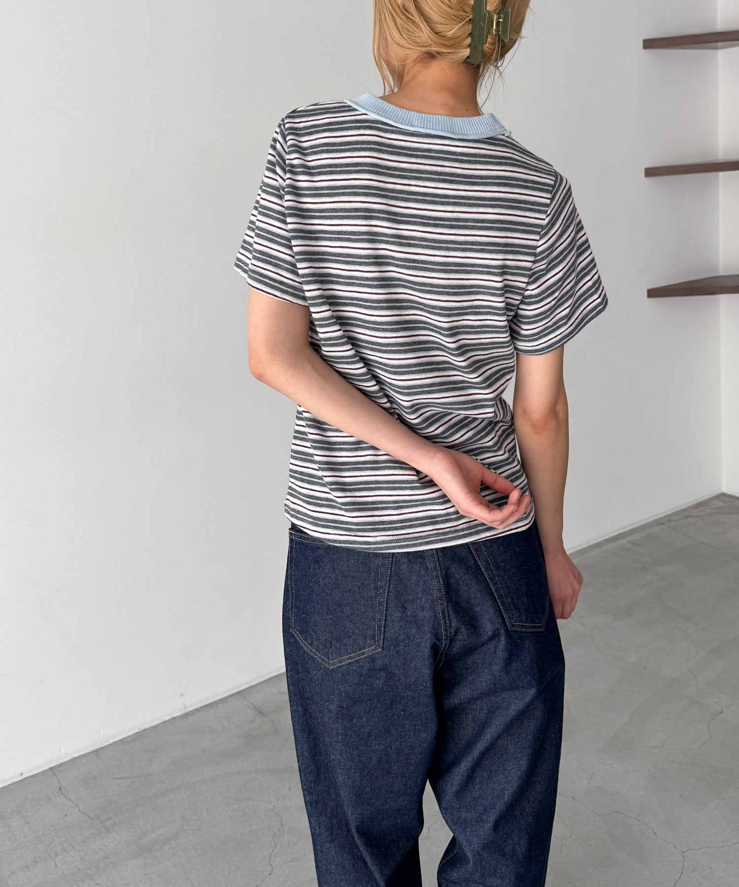 襟リブ胸刺繍ボーダーリンガーTシャツ