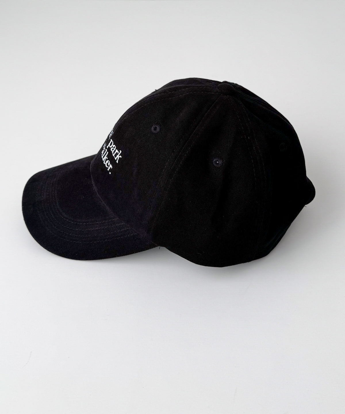 "Dog Walker"ロゴCAP