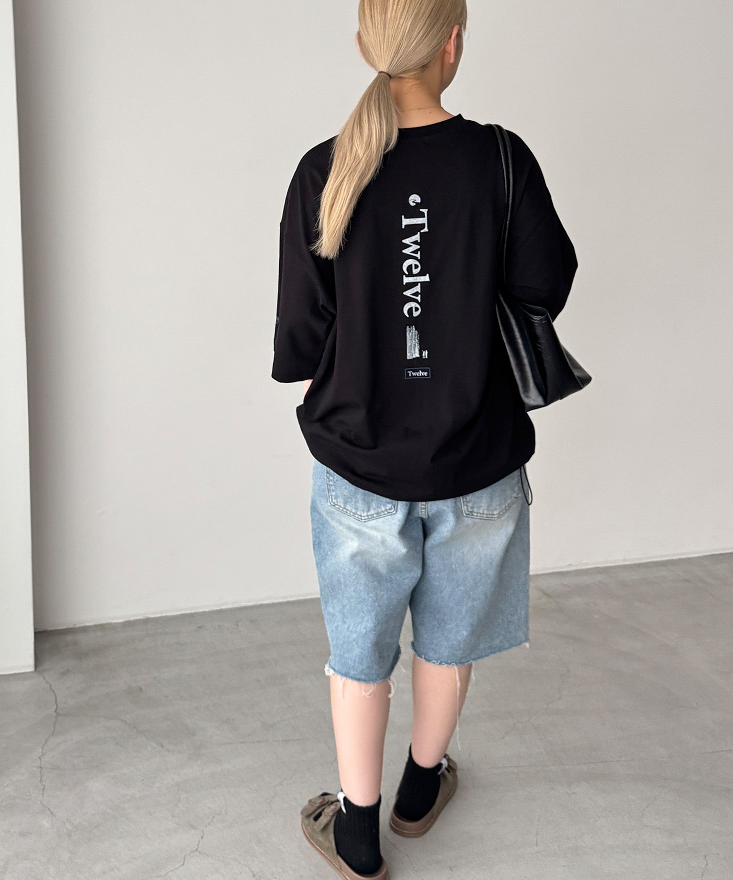 "road"Tシャツ