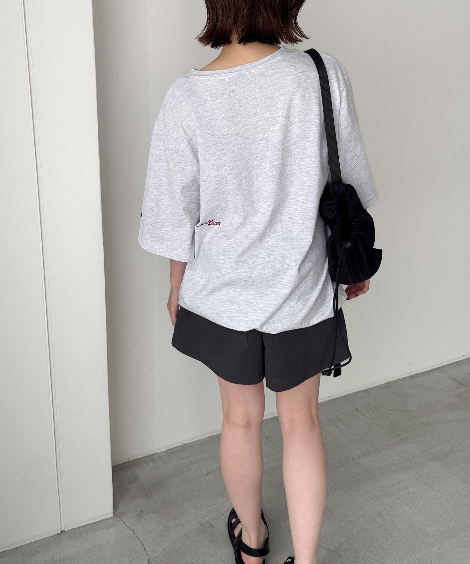 "Calm air"Tシャツ