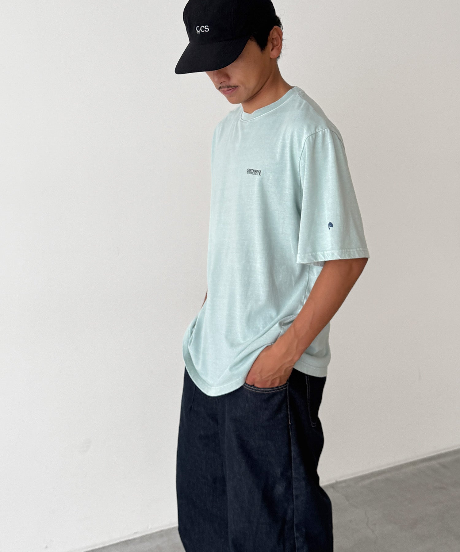 MEN'S:H170 B88 W72 H88(モデル着用サイズL)
