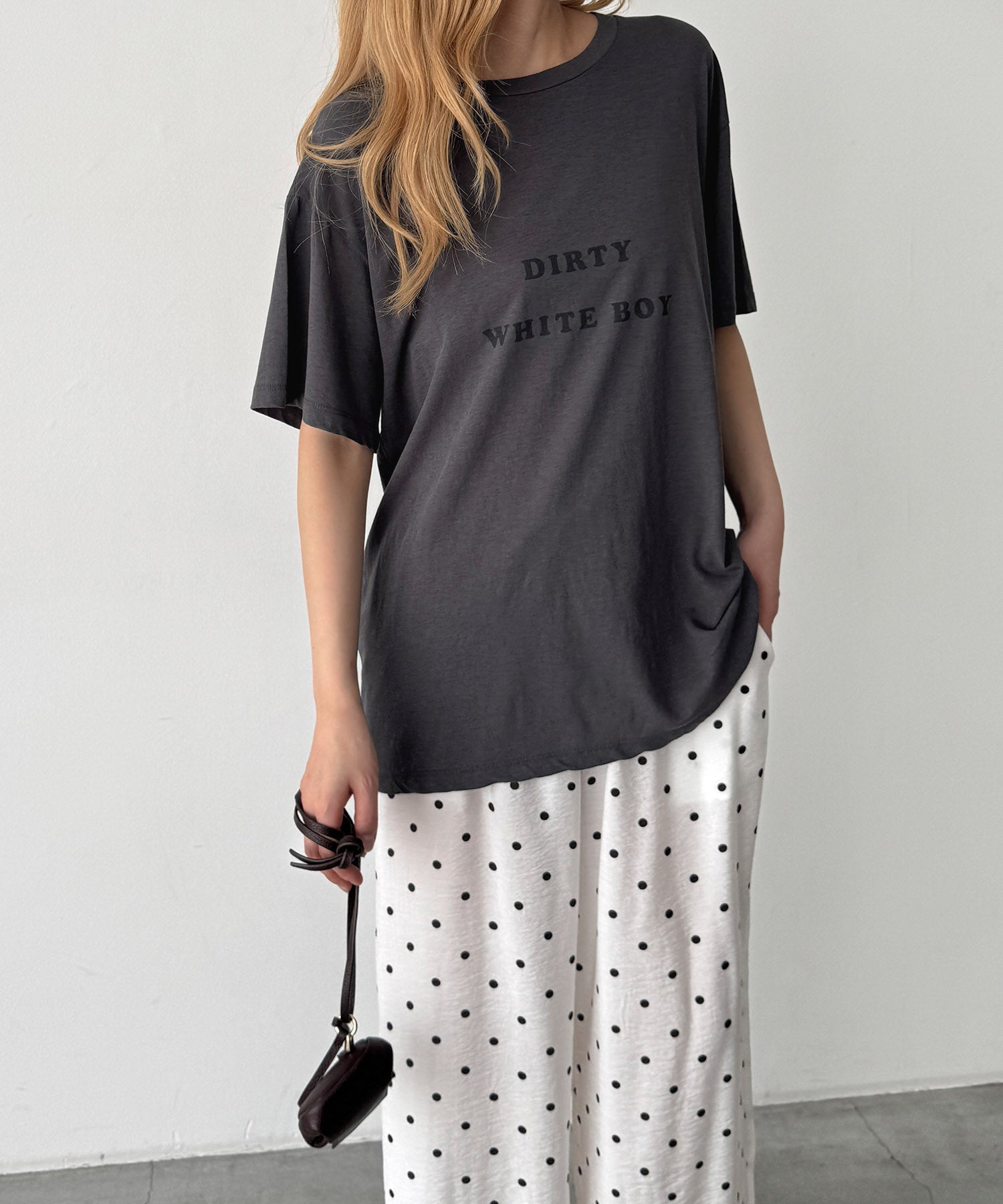 "DIRTY WHITE BOY"Tシャツ