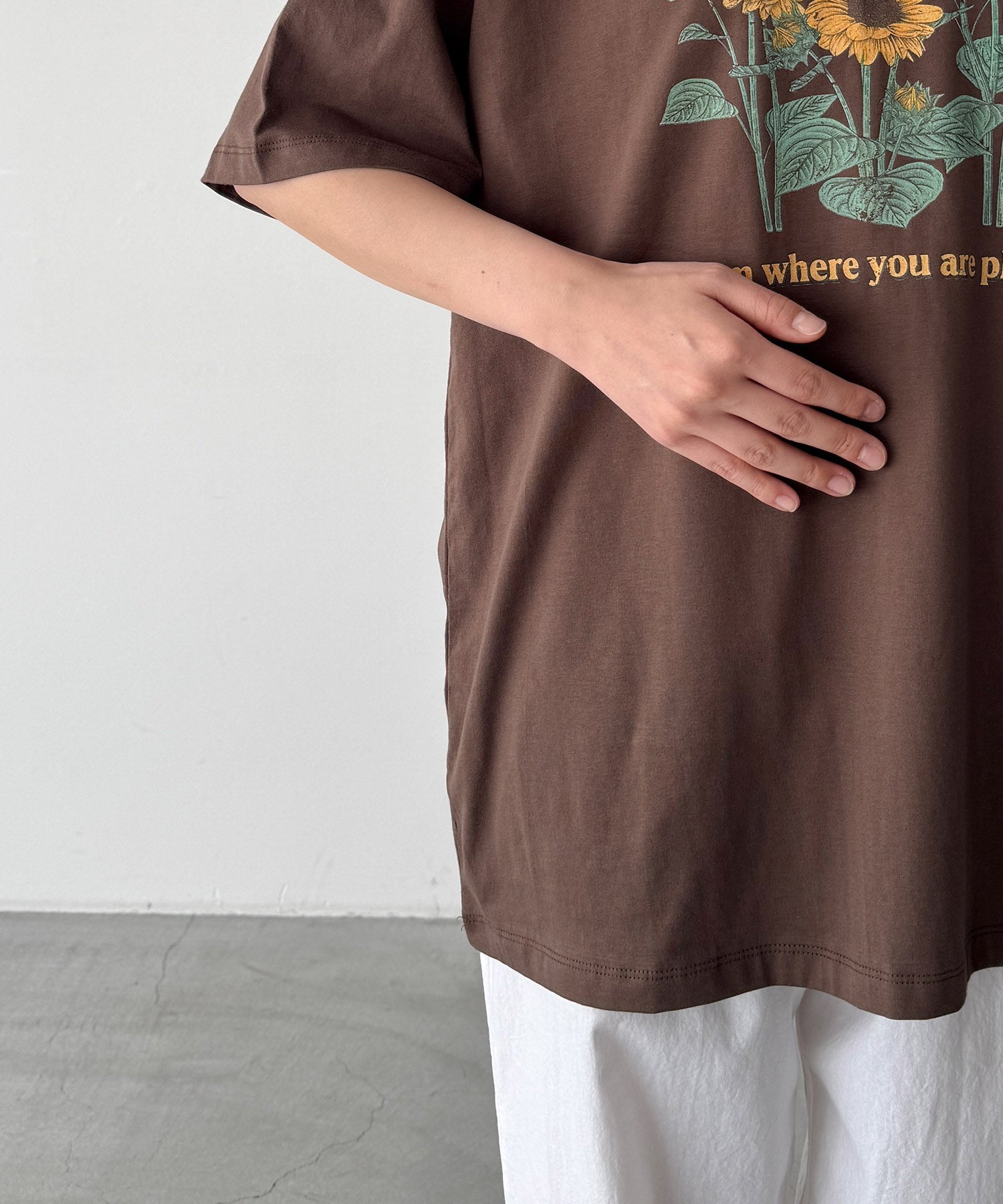 "HIMAWARI"Tシャツ