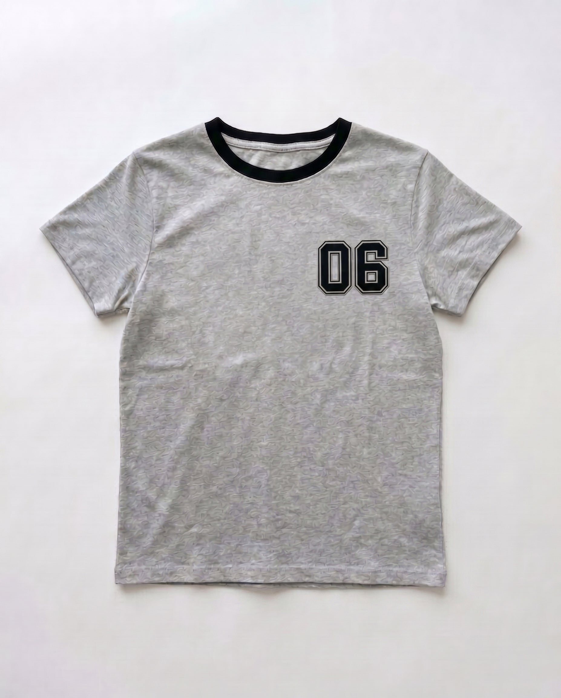 "06"リンガーTシャツ