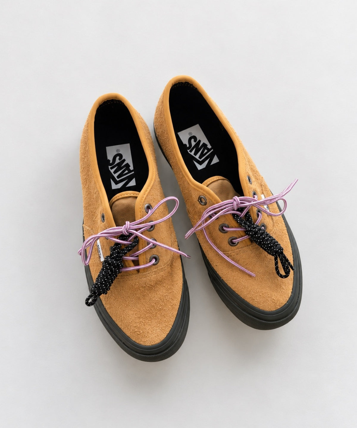 LX Authentic 44
