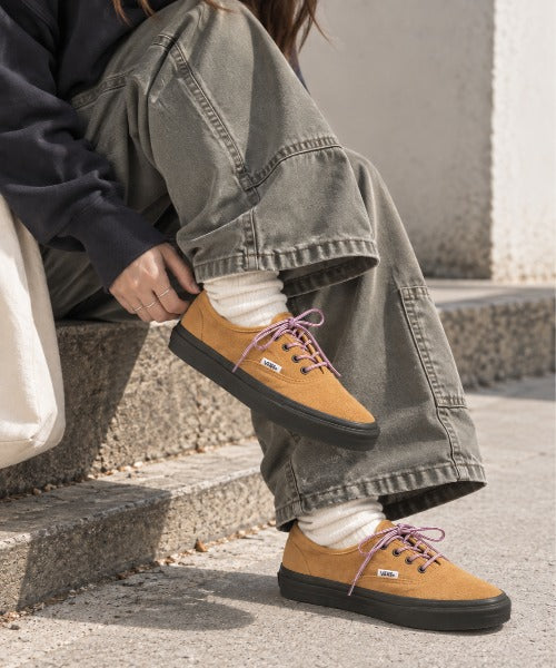 LX Authentic 44