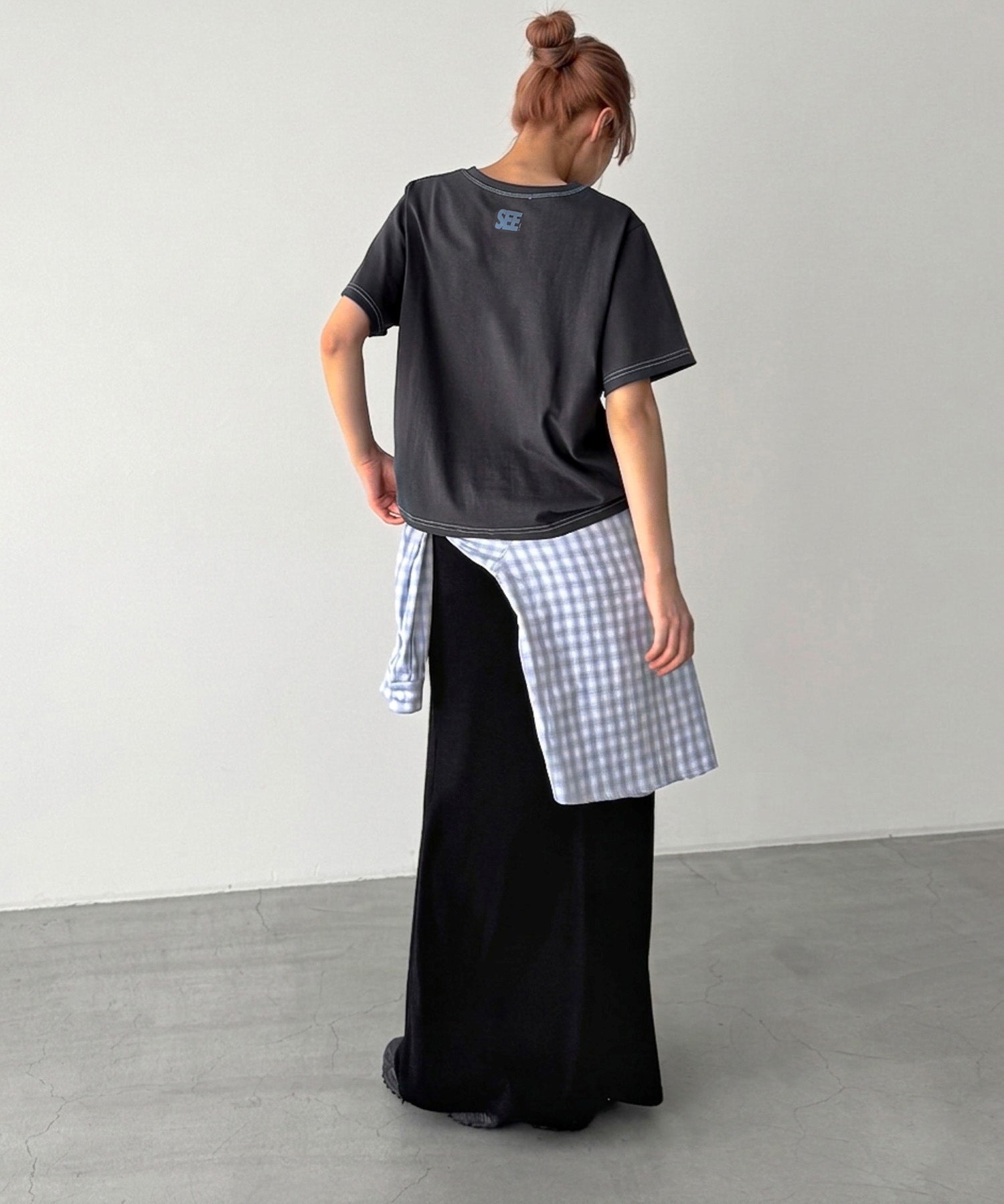 "SEE"ステッチTシャツ