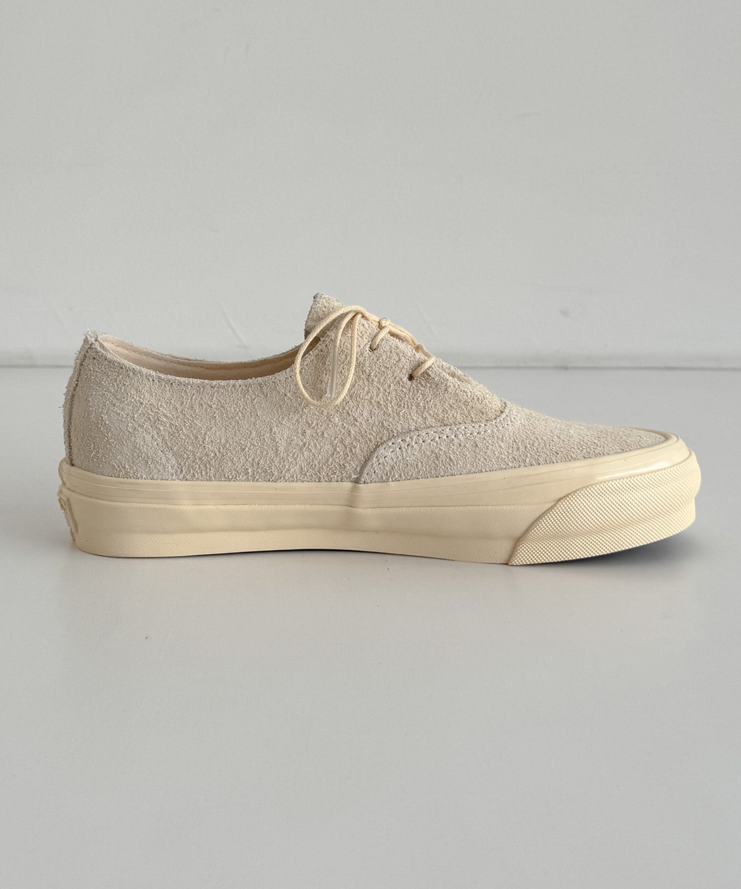 LX Authentic Ease