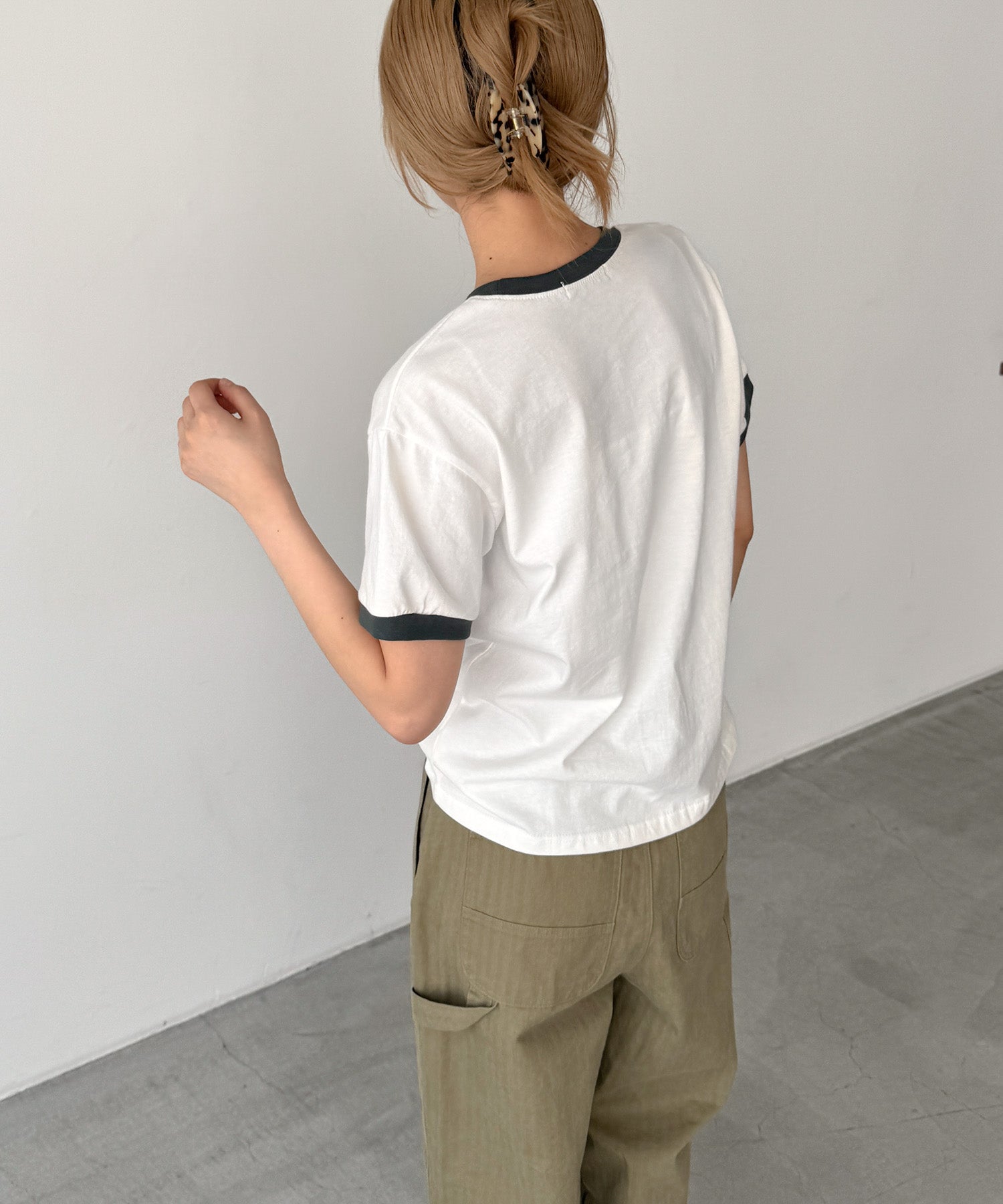 "CREME DELE"リンガーTシャツ
