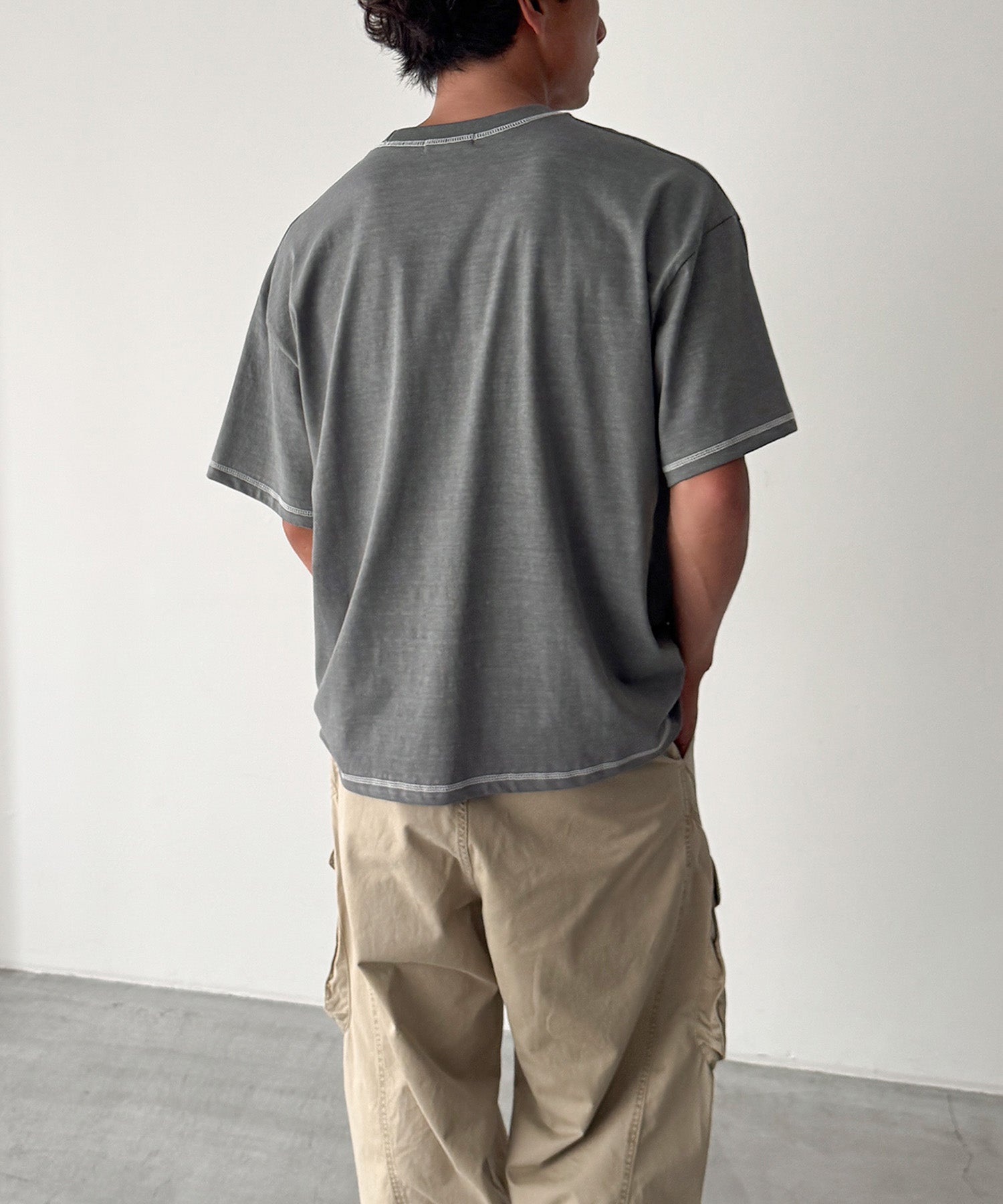 ステッチTシャツ