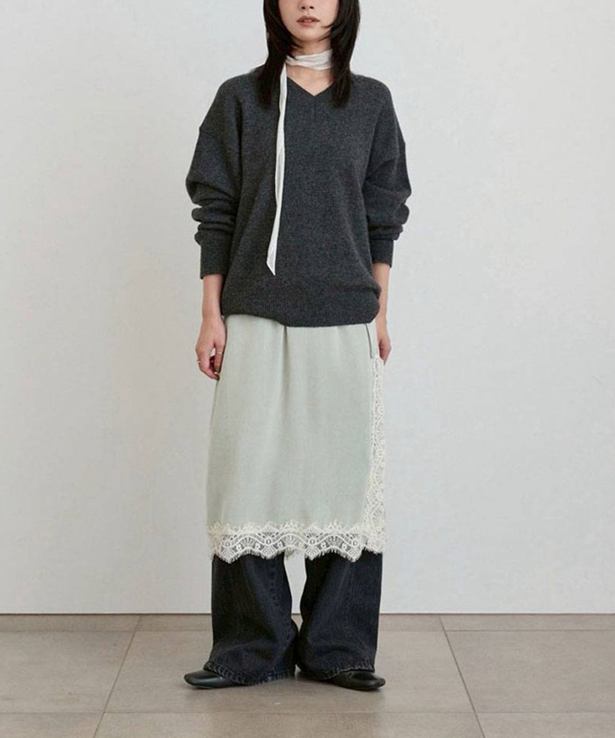 Wool Vneck Knit