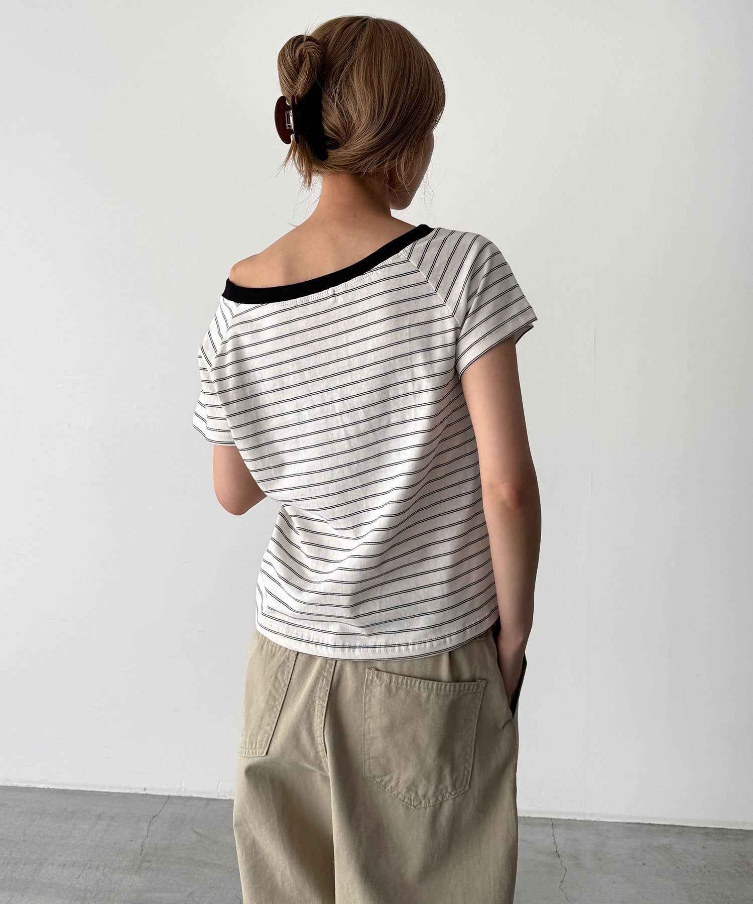 リンガーボーダーオフショルTシャツ