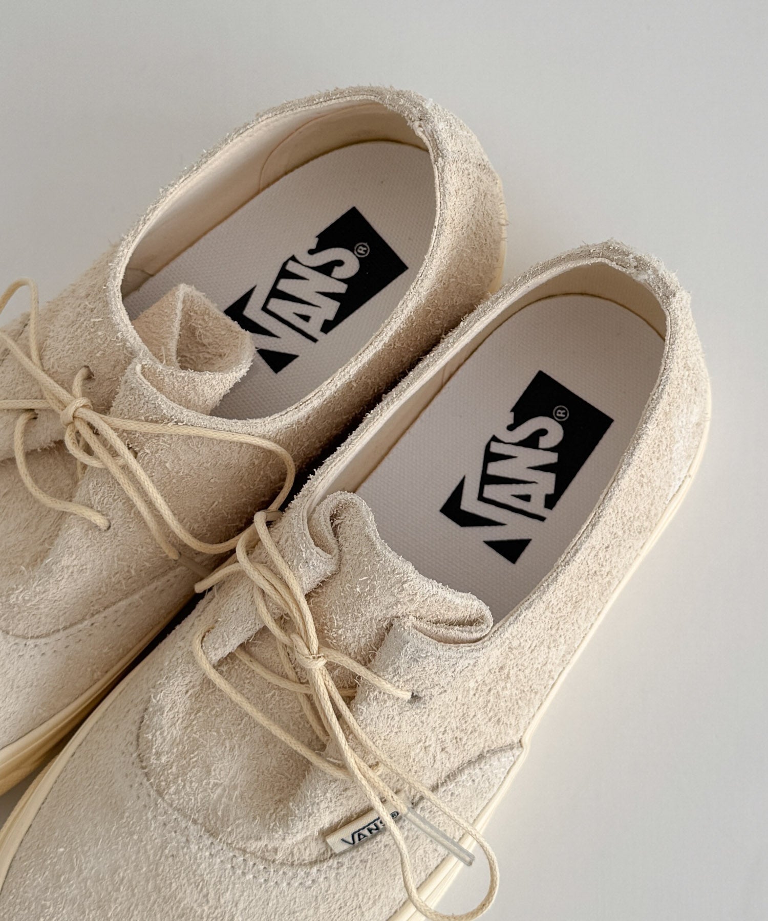 LX Authentic Ease