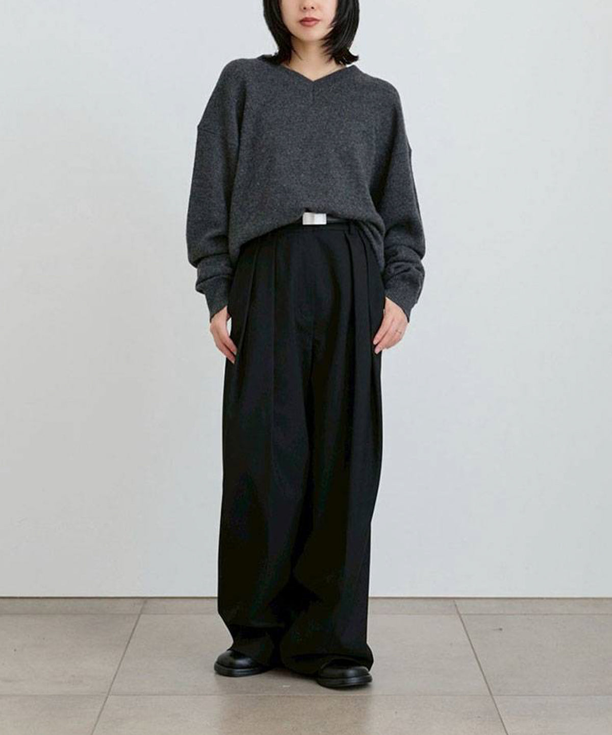 Wool Vneck Knit