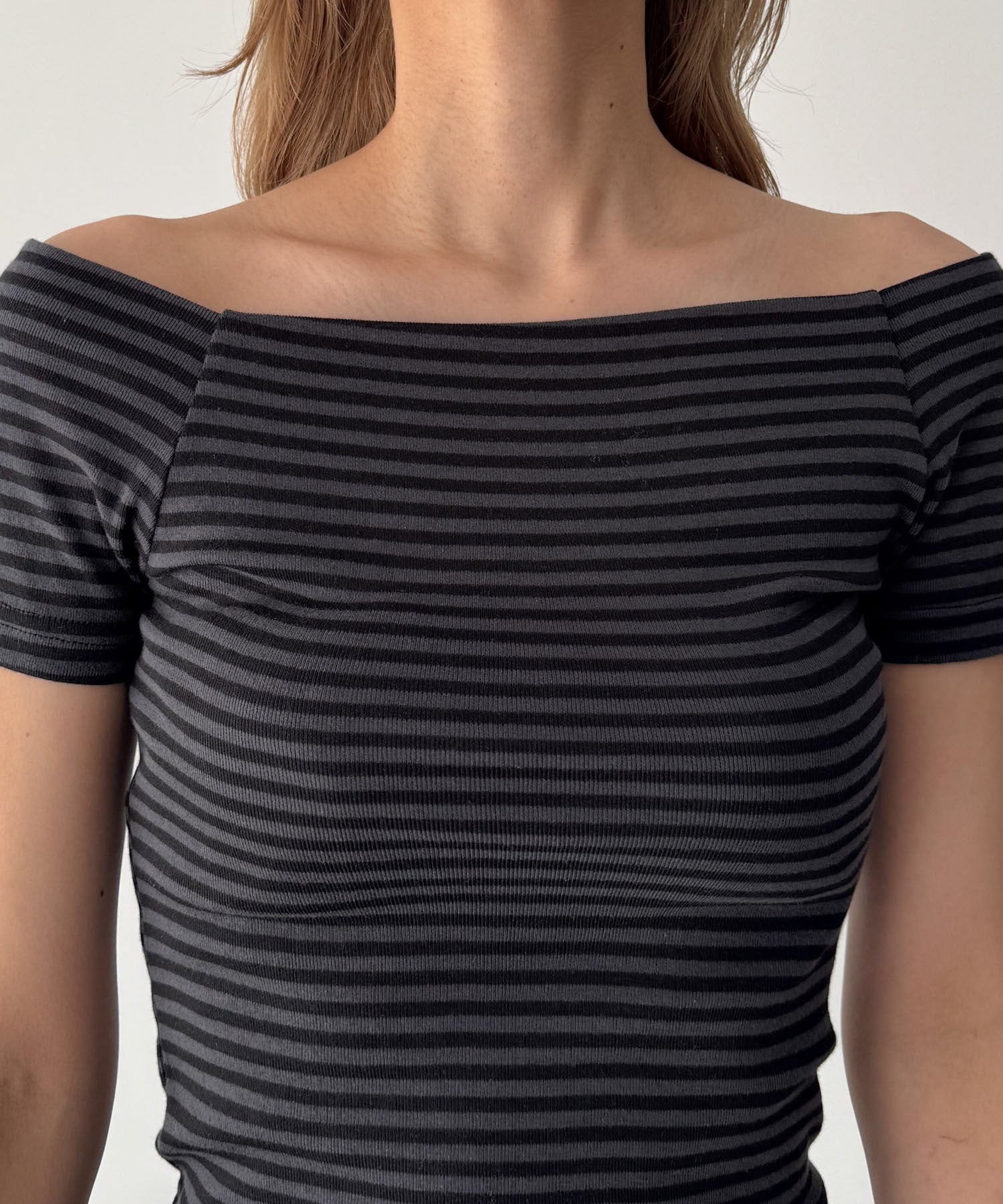 ボーダーオフショルTシャツ