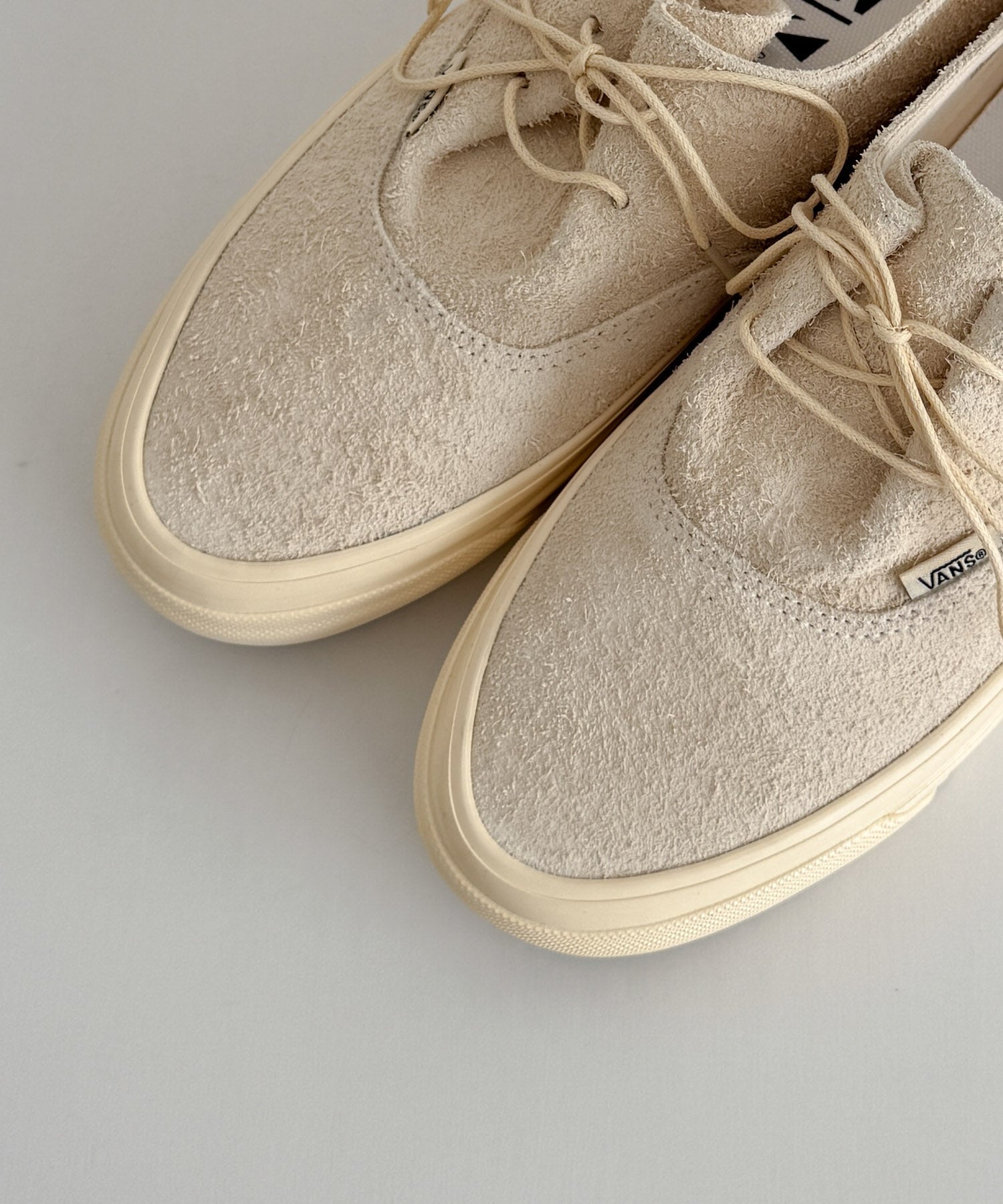 LX Authentic Ease