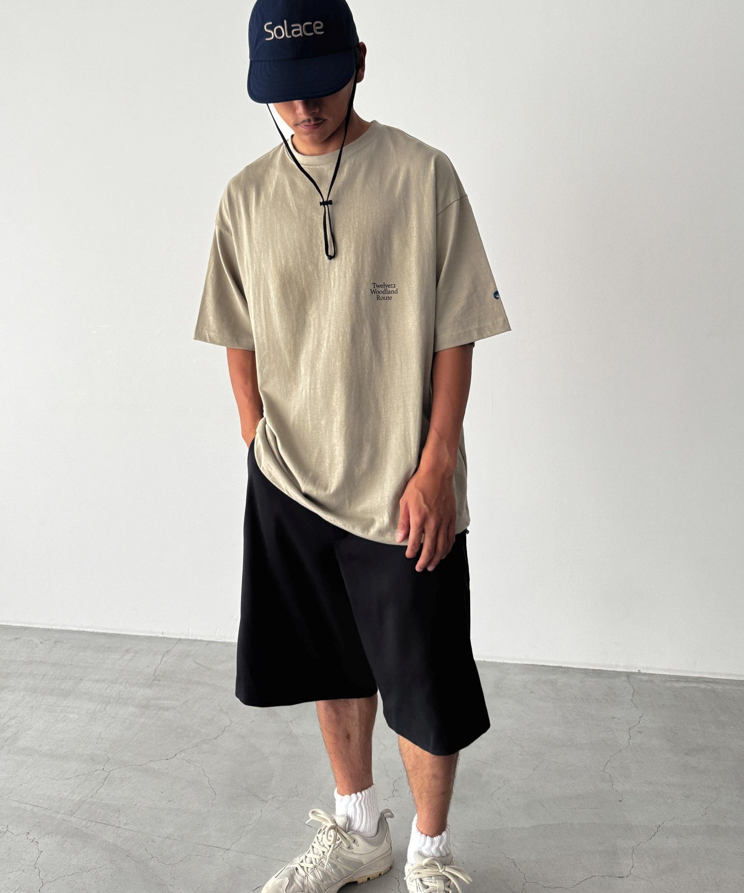MEN'S：H170 B88 W72 H88(モデル着用サイズXL)