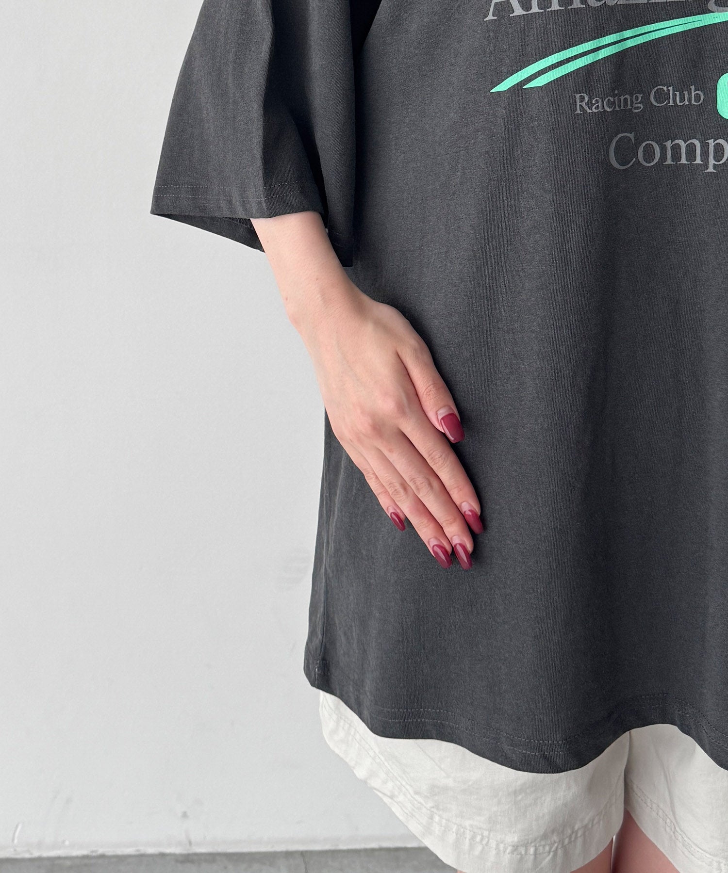 "Amazing"Tシャツ