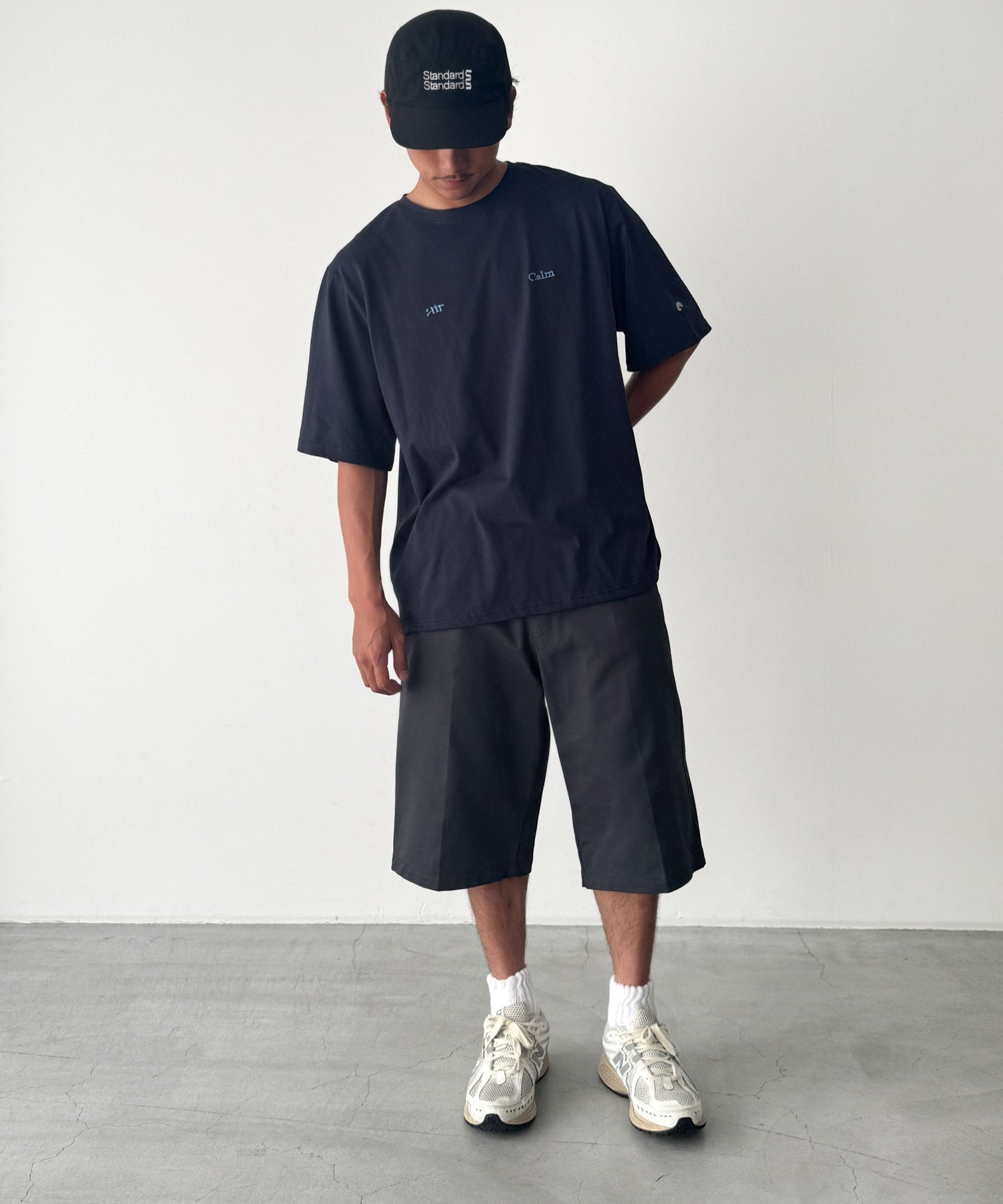 "Calm air"Tシャツ