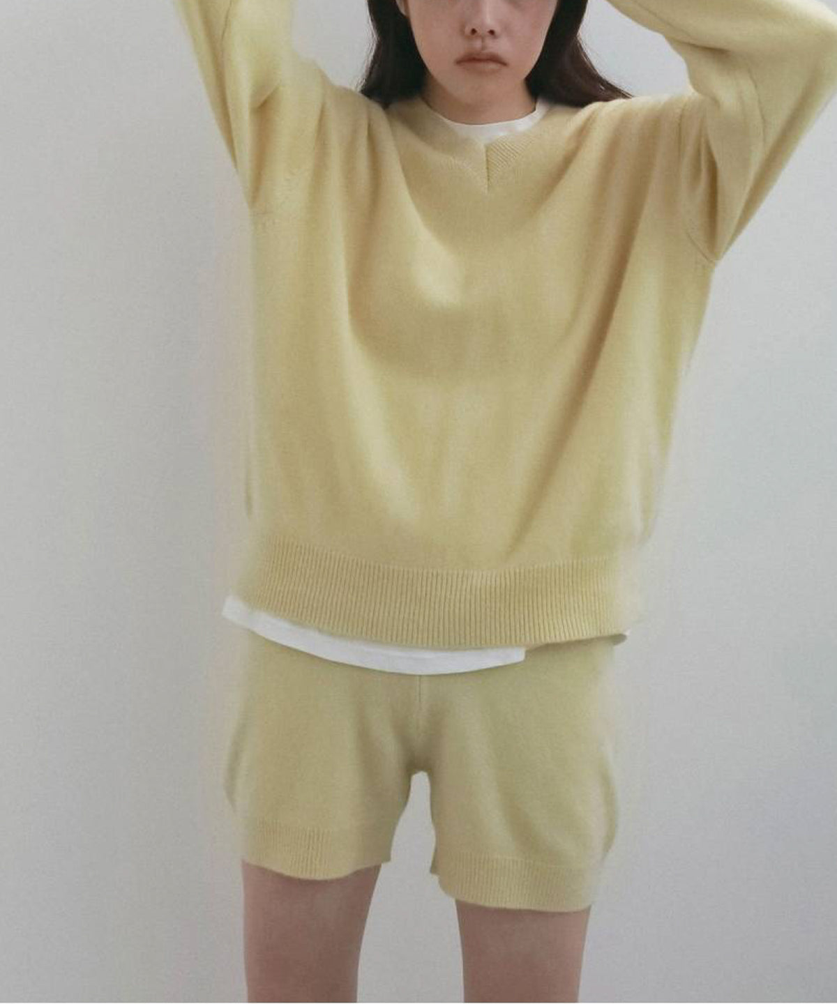 Wool Vneck Knit
