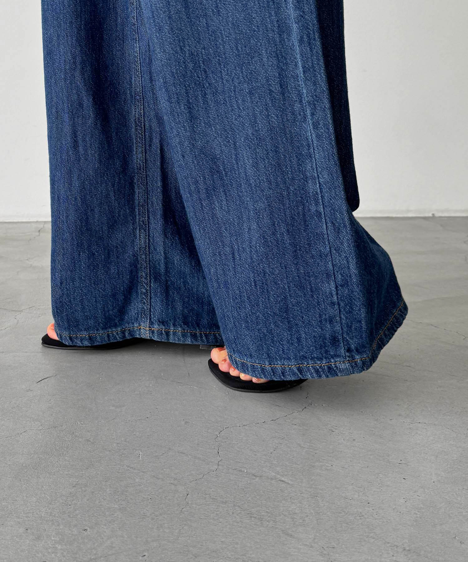 ライトオンスワイドストレートデニムパンツ 610