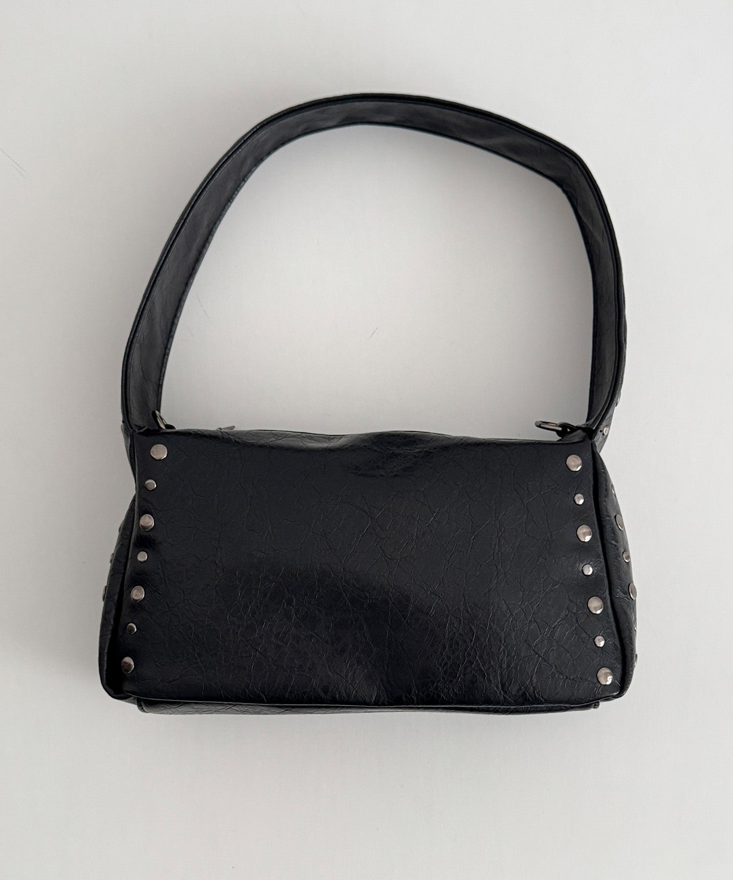 スタッズショルダーBAG