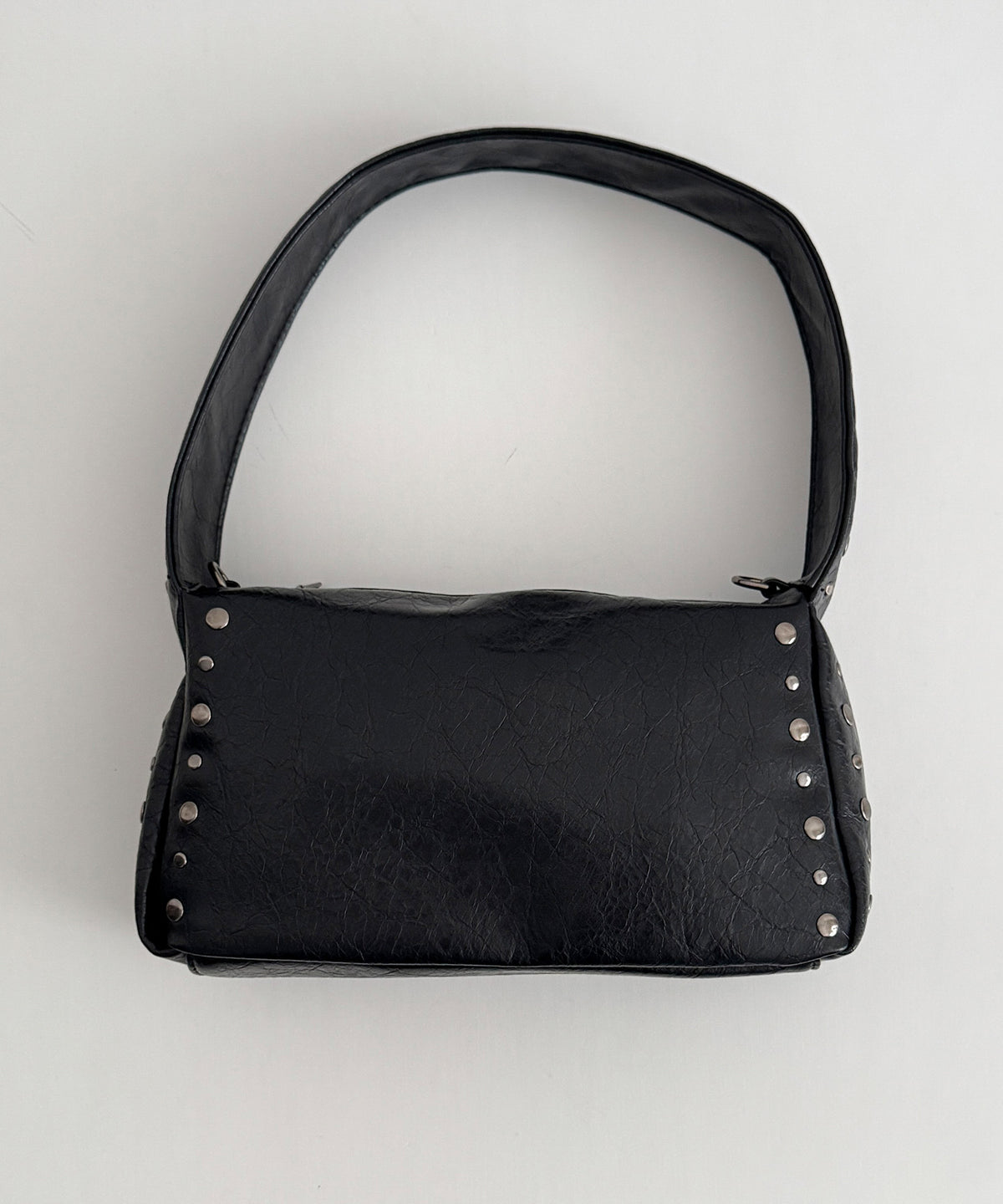 スタッズショルダーBAG