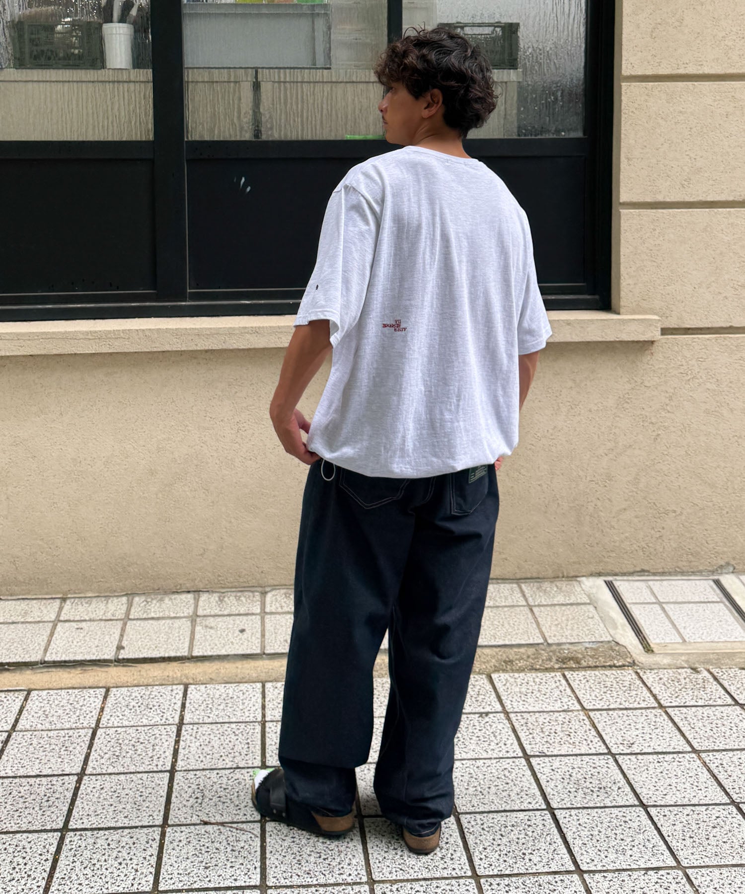 "Calm air"Tシャツ