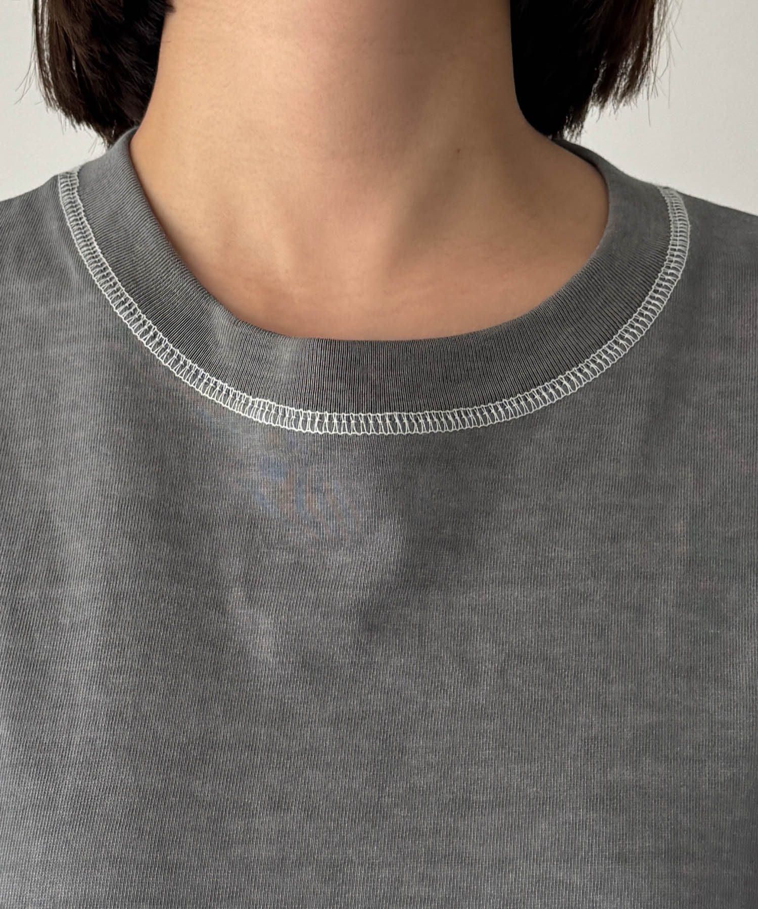 ステッチTシャツ